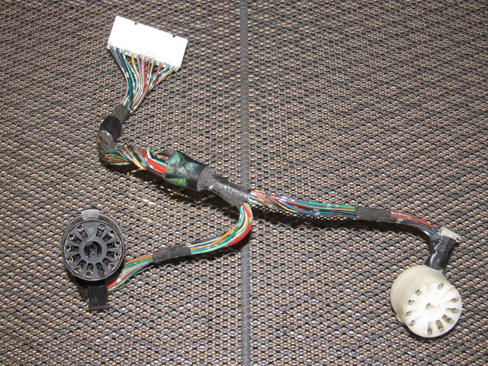 89 90 91 Mazda RX7 OEM Speedometer Instrument Cluster Pigtail Harness - M/T NA