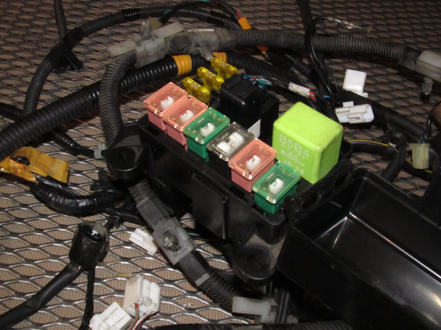 99 00 Mazda Miata OEM Engine & Interior Wiring Harness - 6spd 1.8L M/T