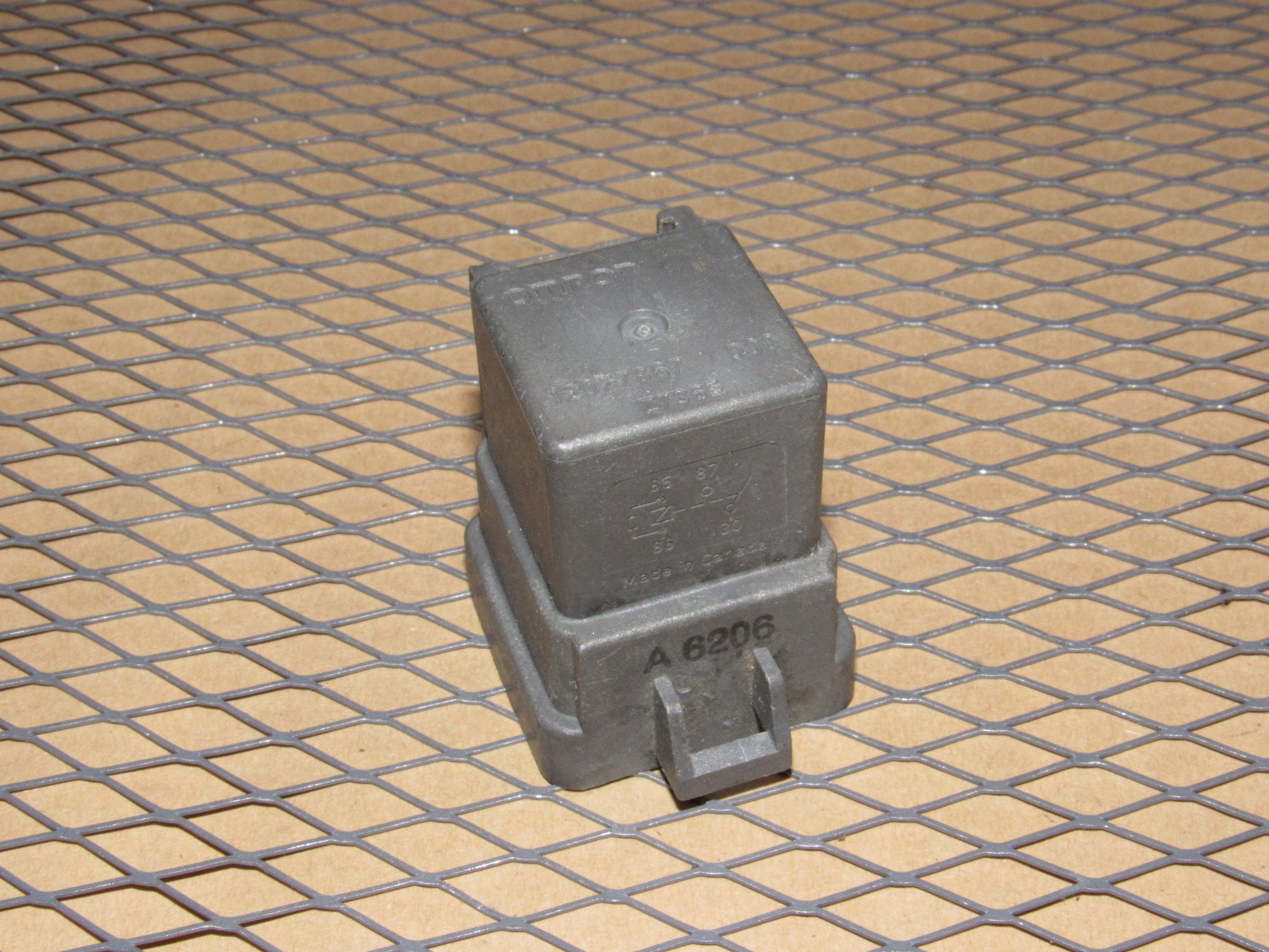GM Relay 12077867 – Autopartone