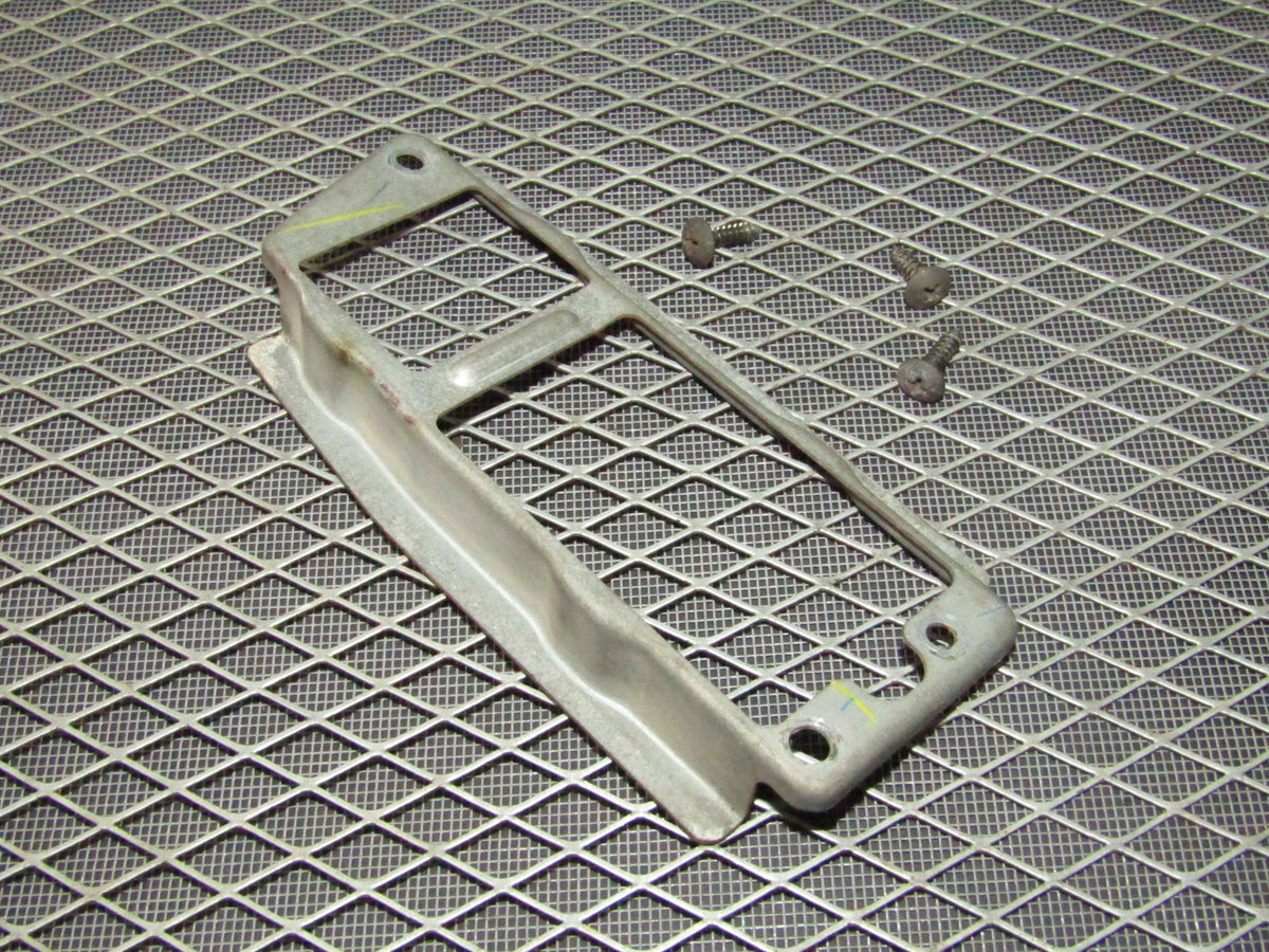 93 94 95 96 97 Honda Del Sol OEM Front Window Switch Mounting Bracket - Right