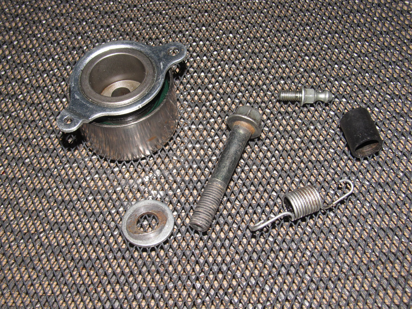 90 91 92 93 Acura Integra 1.8L OEM Engine Timing Idler Tensioner Pulley