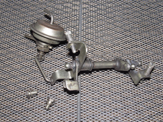 72 73 Datsun 240z OEM Carburetor Actuator Bell Crank