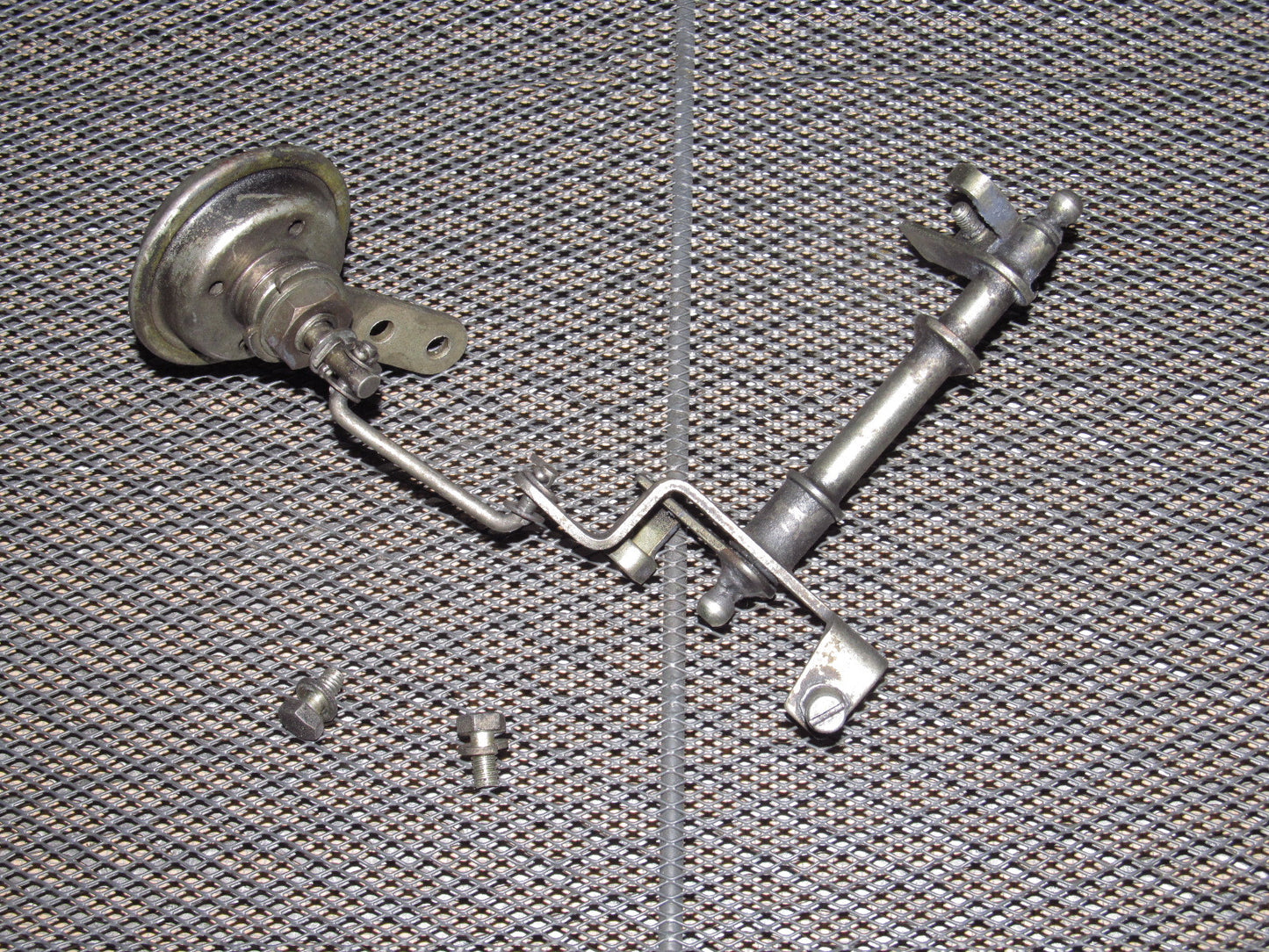 72 73 Datsun 240z OEM Carburetor Actuator Bell Crank