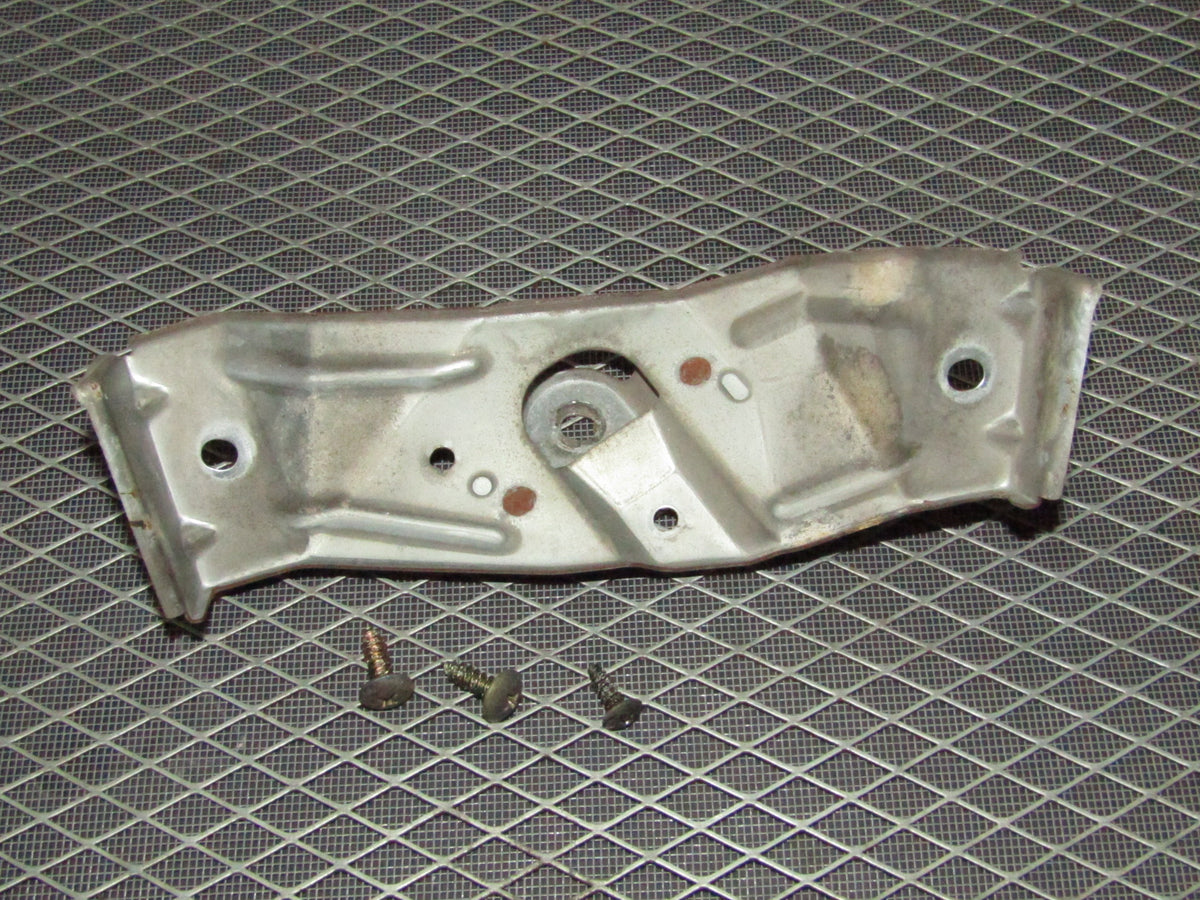 93 94 95 96 97 Honda Del Sol OEM Front Interior Door Panel Handle Bracket - Left
