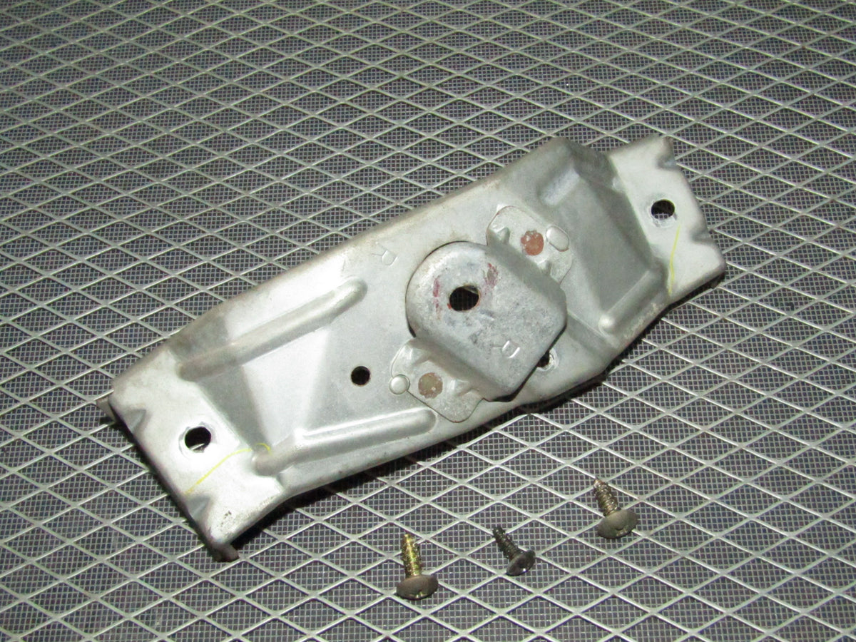 93 94 95 96 97 Honda Del Sol OEM Front Interior Door Panel Handle Bracket - Right