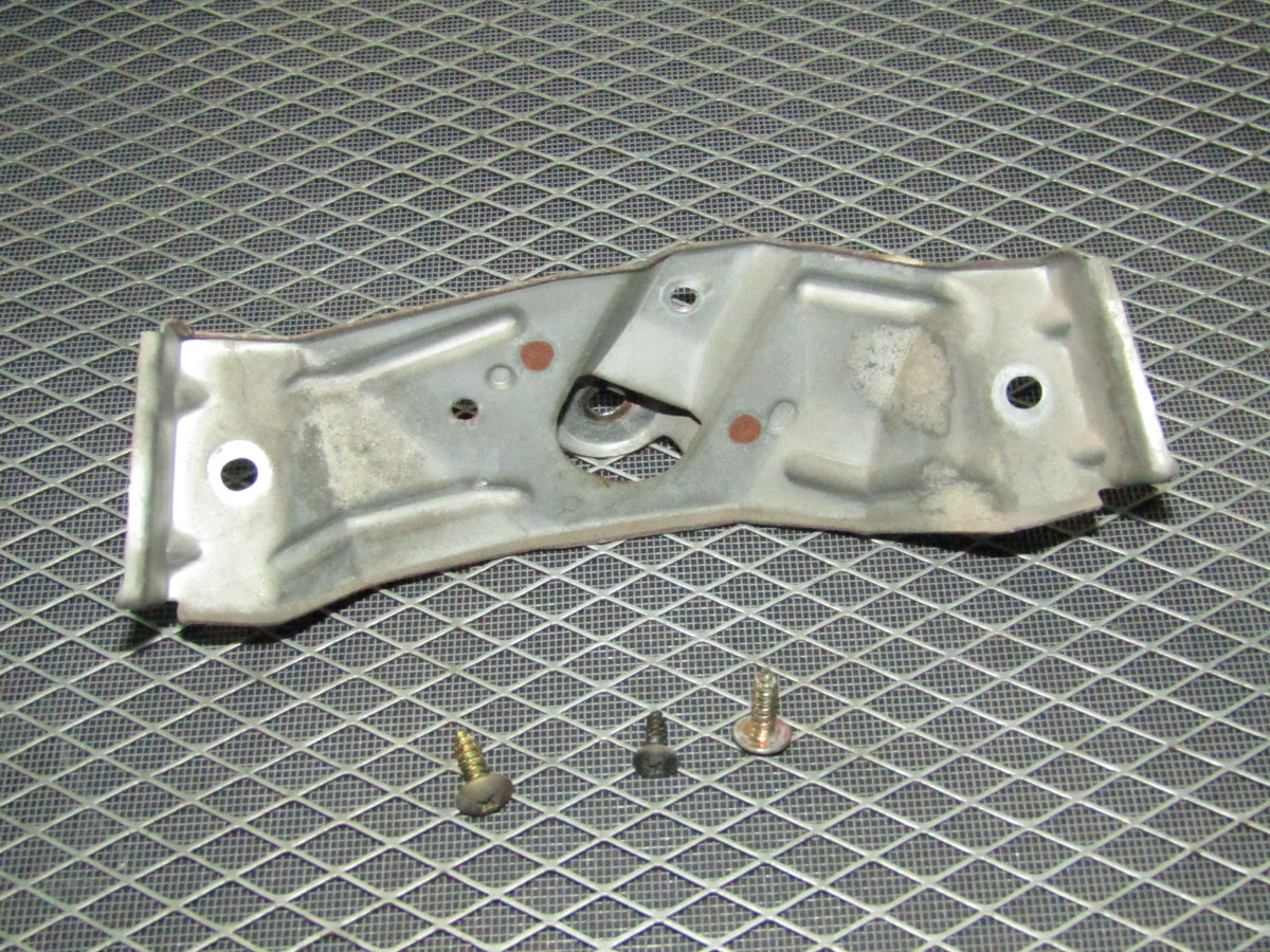 93 94 95 96 97 Honda Del Sol OEM Front Interior Door Panel Handle Bracket - Right