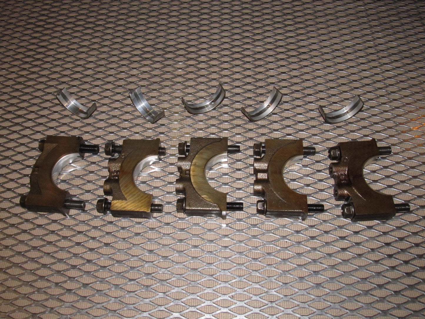 99 00 Mazda Miata OEM Engine Crankshaft Main Bearing Cap Set