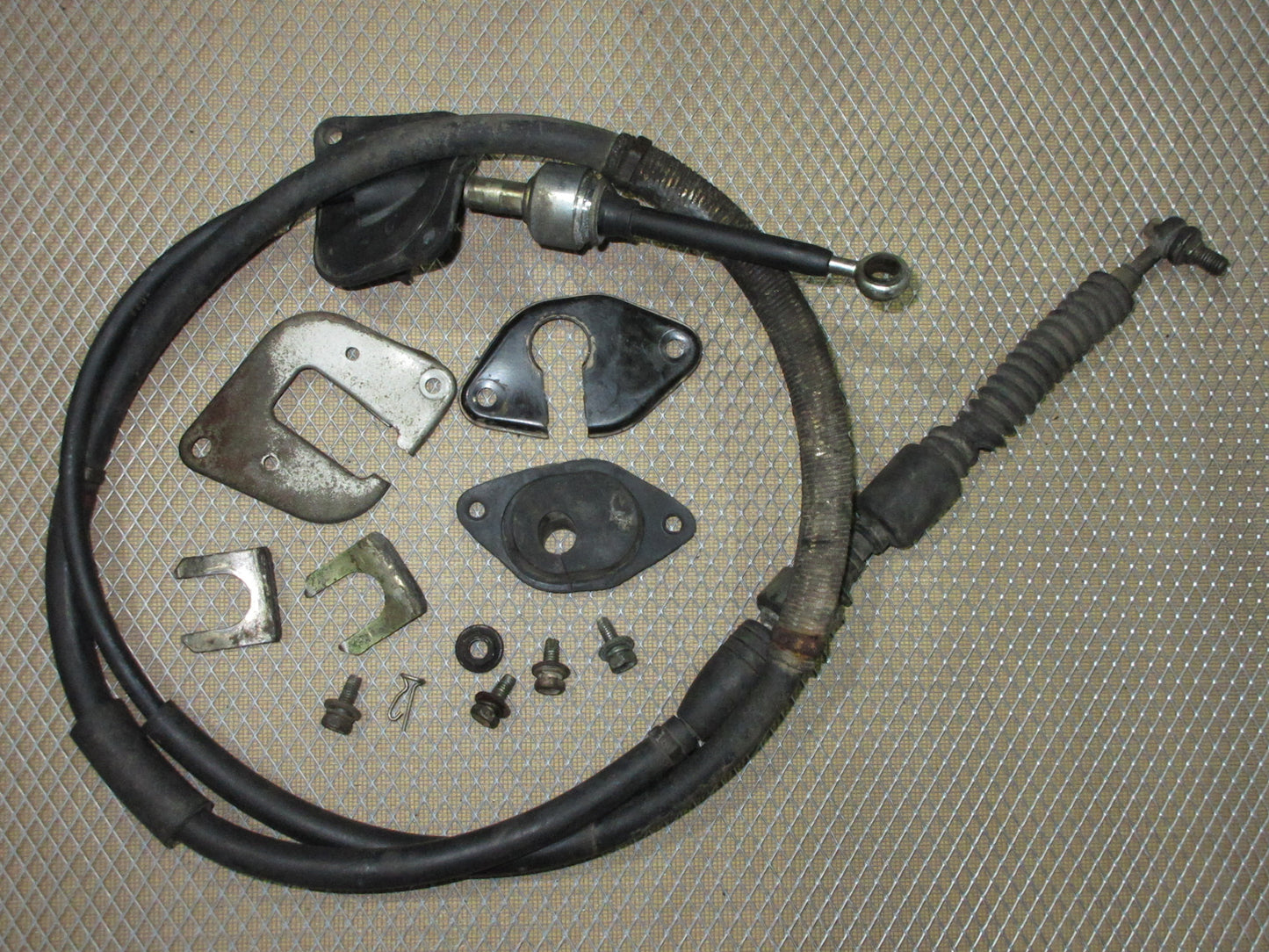 92 93 Lexus ES300 OEM Shifter Cable - A/T