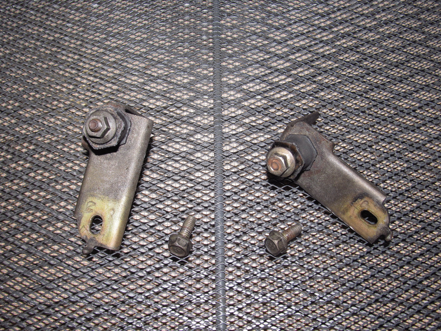 04 05 06 07 08 Mazda RX8 OEM Upper Radiator Bushing & Bracket