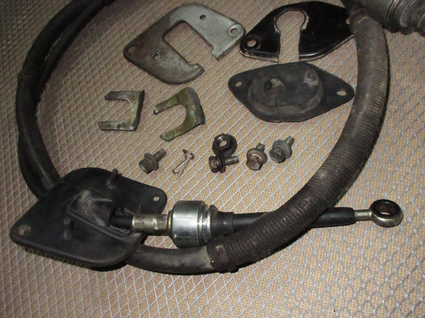 92 93 Lexus ES300 OEM Shifter Cable - A/T