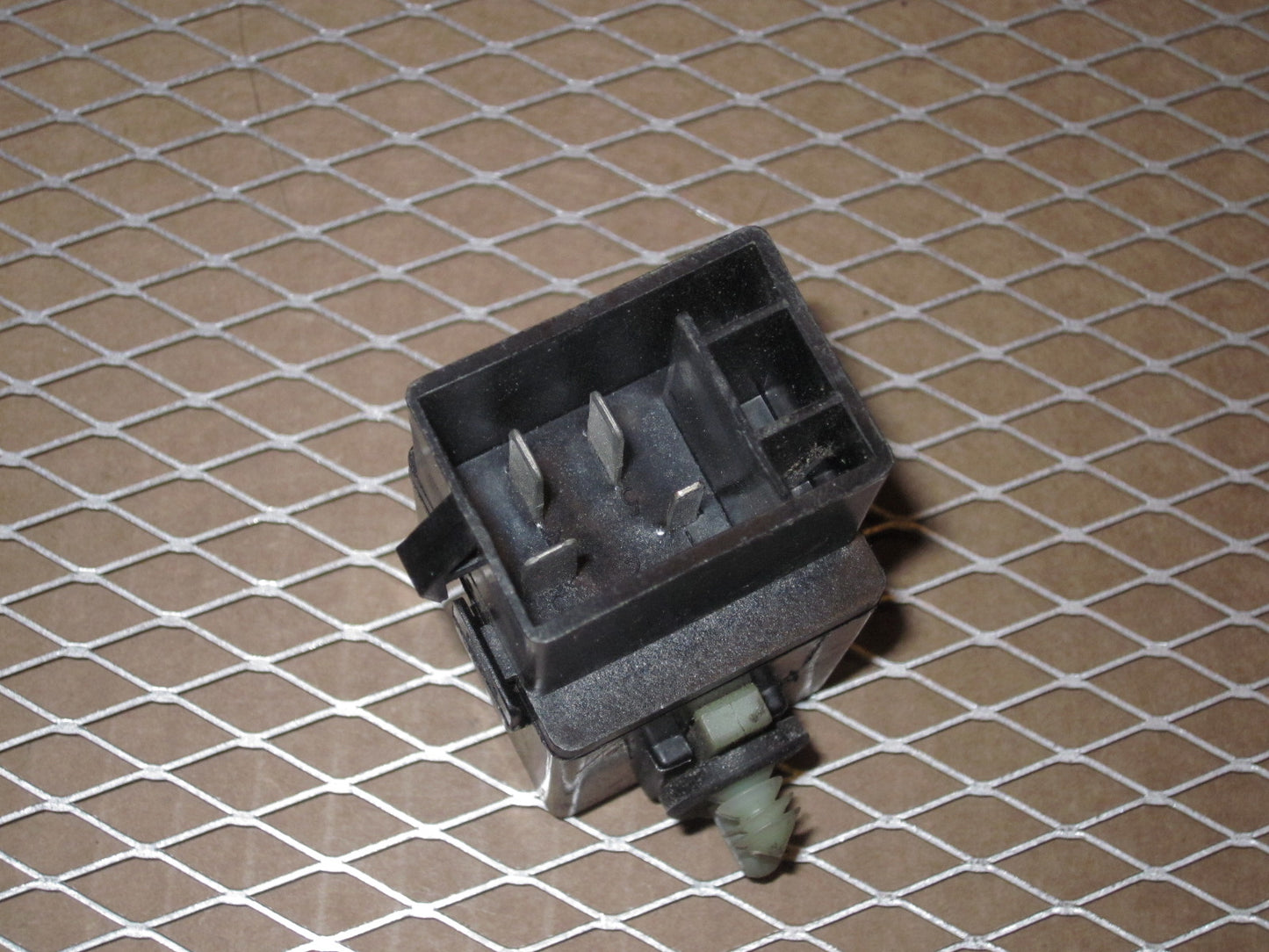 Ford Relay E97F-6C625-AA