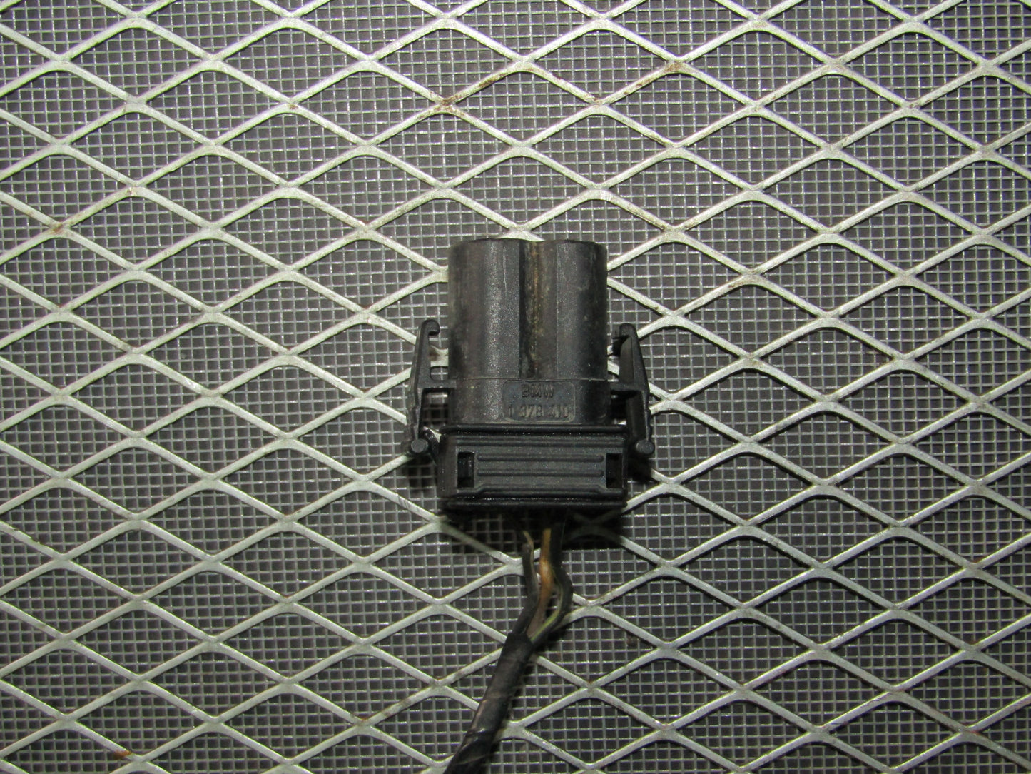 92 93 94 95 BMW 325 OEM Radiator Coolant Temperature Sensor Pigtail Harness
