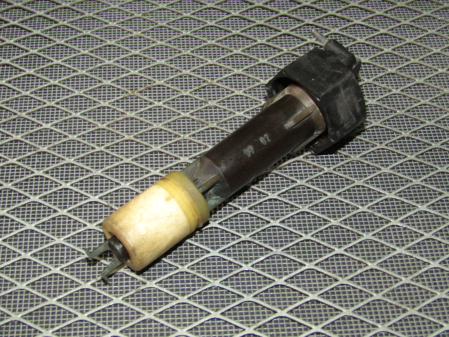92 93 94 95 BMW 325 OEM Radiator Coolant Level Sensor