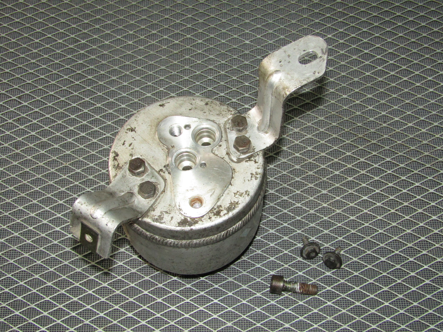 92 93 94 95 BMW 325 OEM A/C Drier Receiver