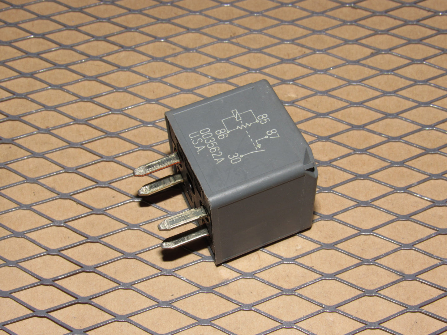 GM Relay 3604 / 12193604