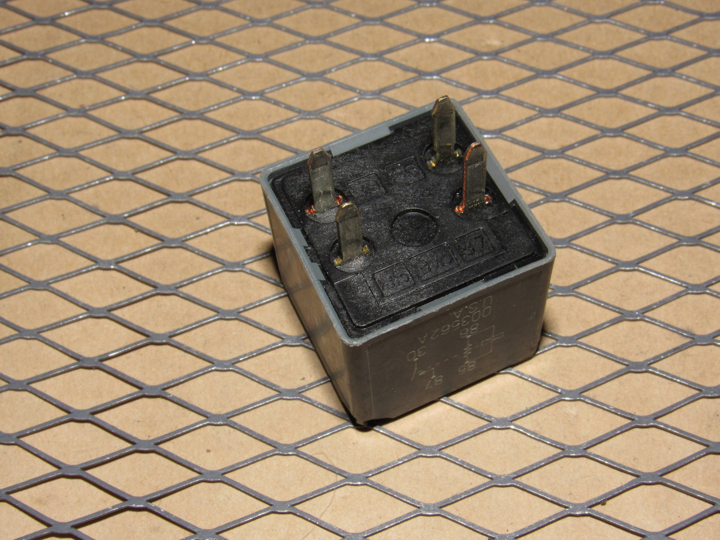 GM Relay 3604 / 12193604