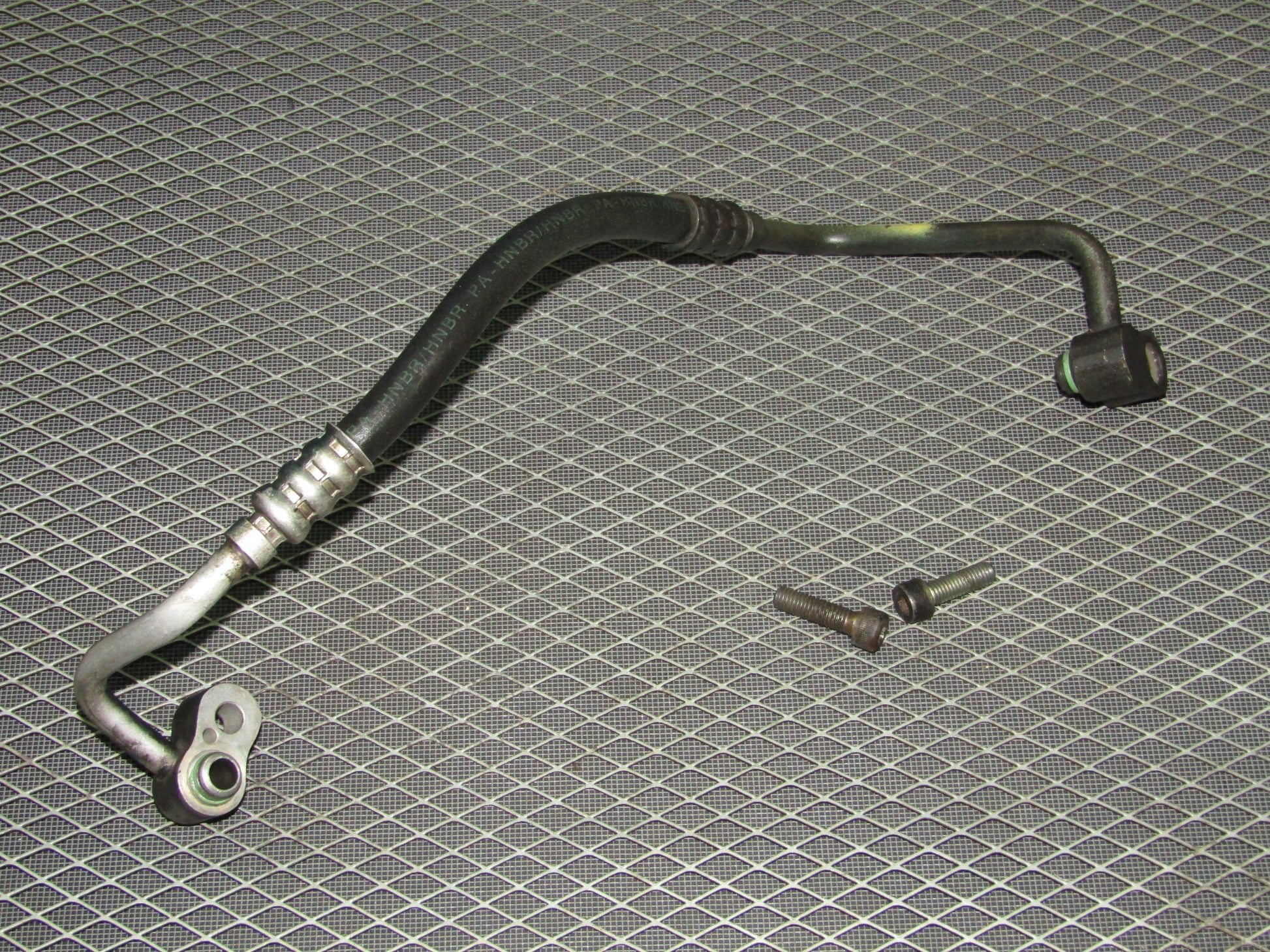 92 93 94 95 BMW 325 OEM A/C Fitting Hose