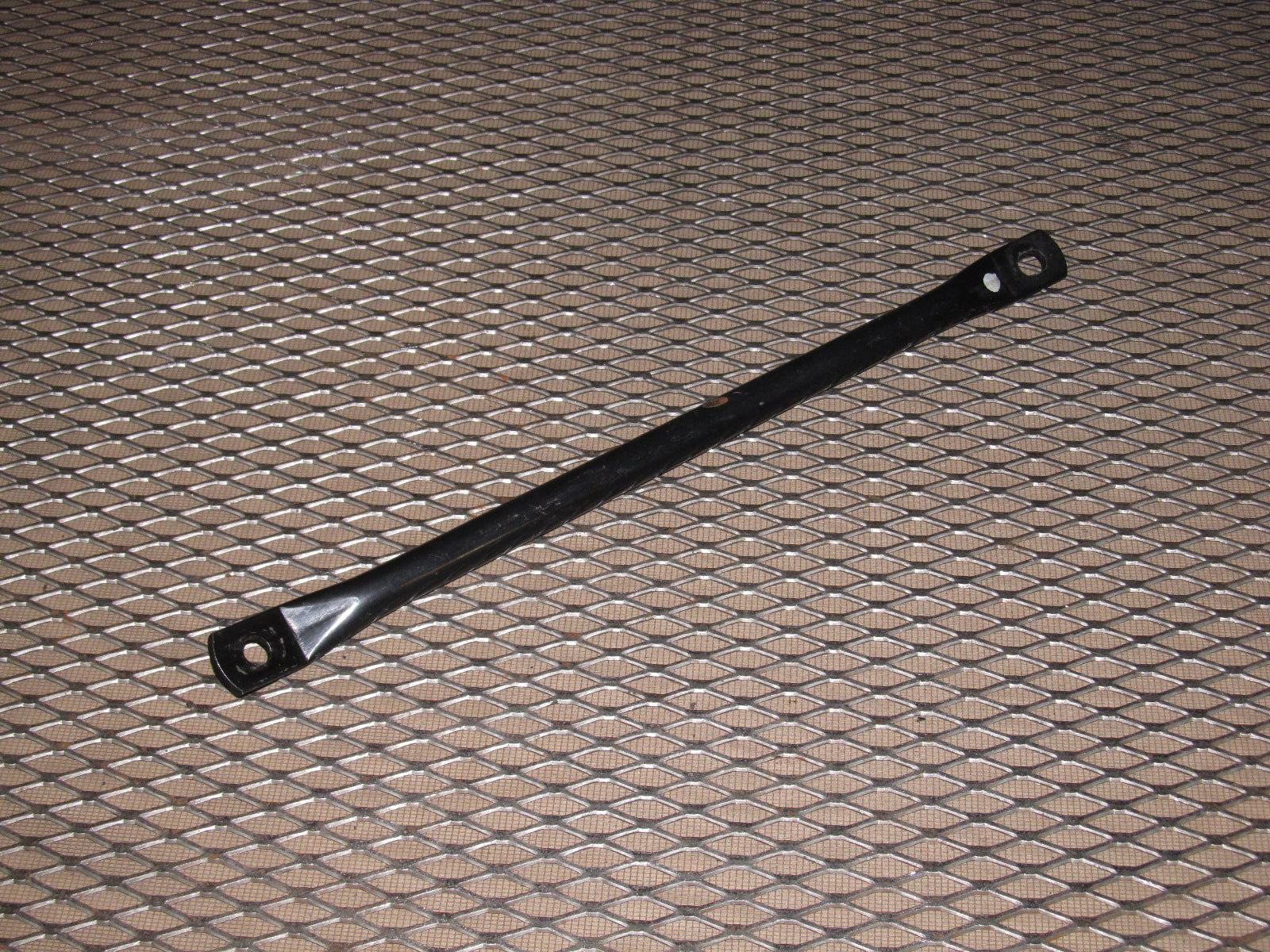 94 95 96 97 98 99 Toyota Celica OEM 2.2L Intake Manifold Bracket