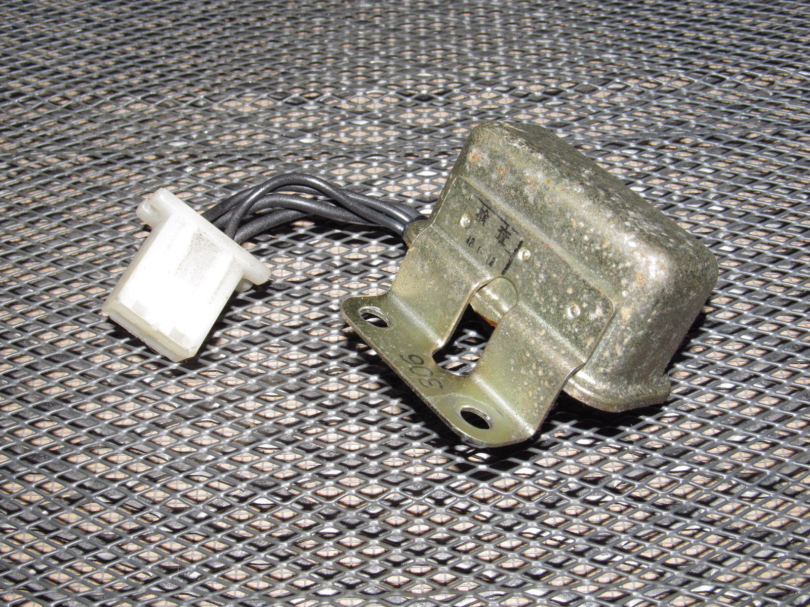 72 73 Datsun 240z OEM Relay Rear Defogger Defroster Relay 25230 N3000