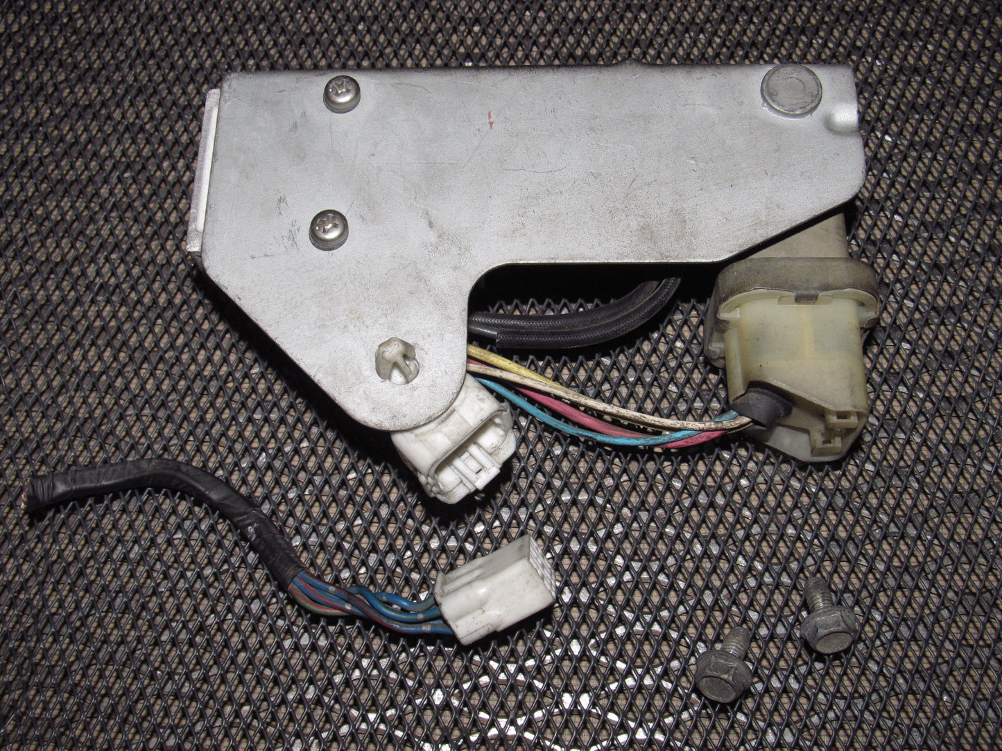 89 90 91 Mazda RX7 OEM Resistor & Relay - 056783-0020