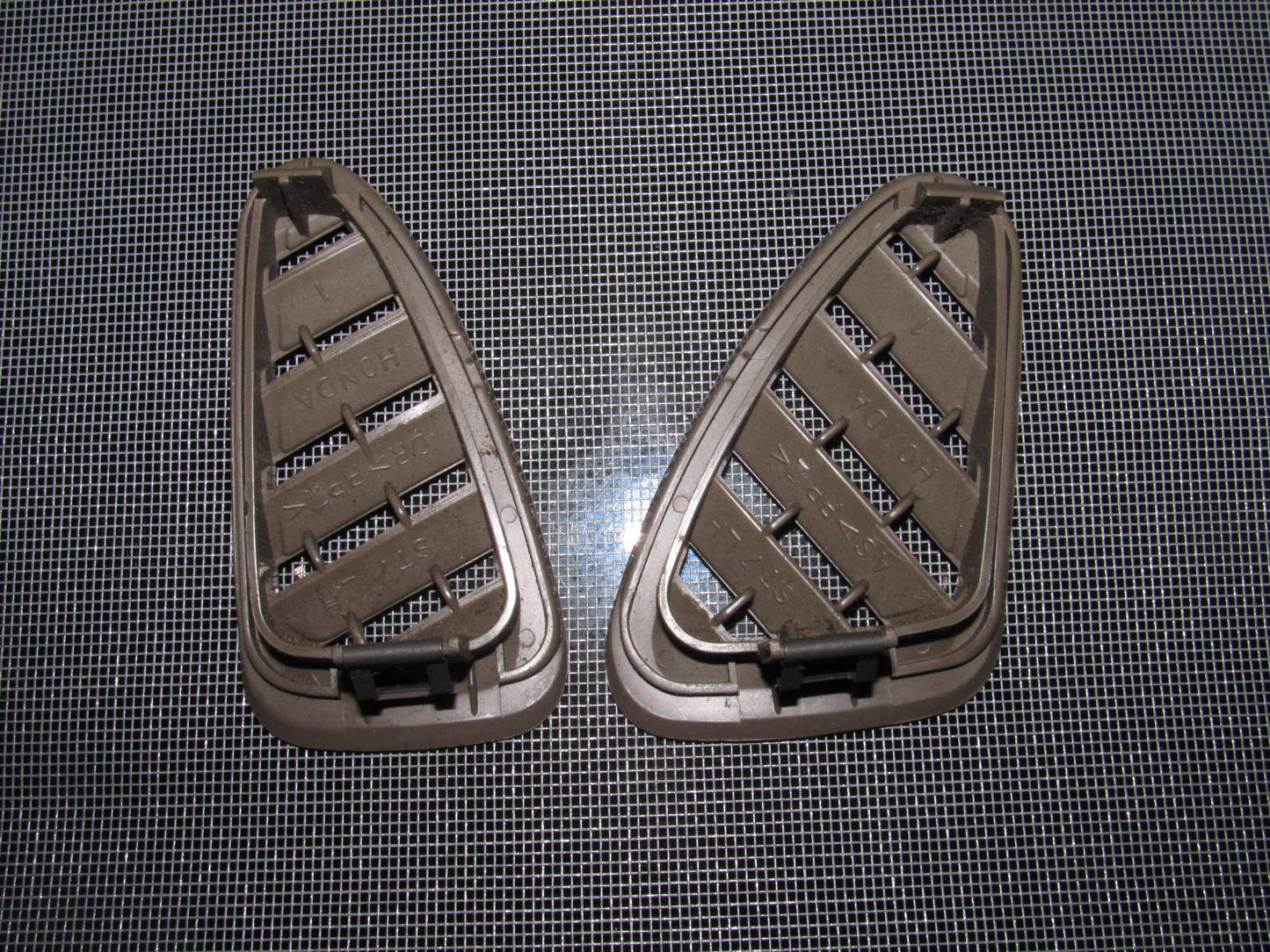 94-01 Acura Integra OEM Brown Dash AC Heater Vent Louver - 2 Pieces
