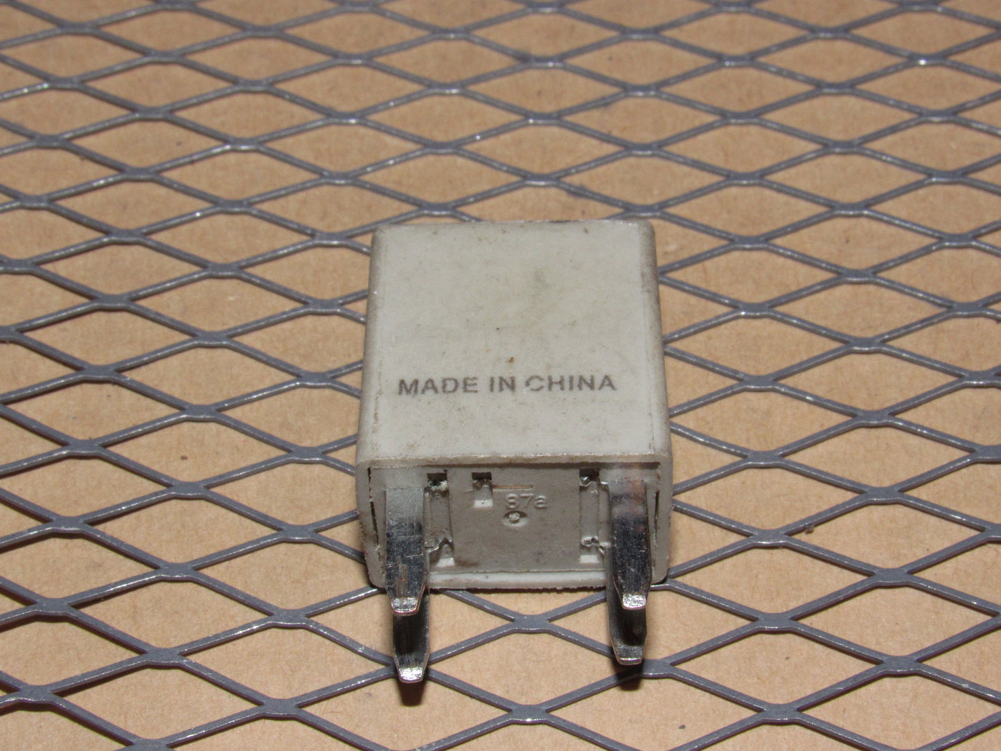 Universal Relay 0611 SH110G - 4 Prongs