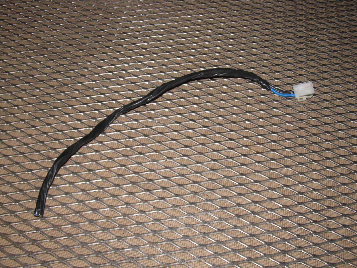 94 95 96 97 Mitsubishi 3000GT OEM Blower Motor Pigtail Harness