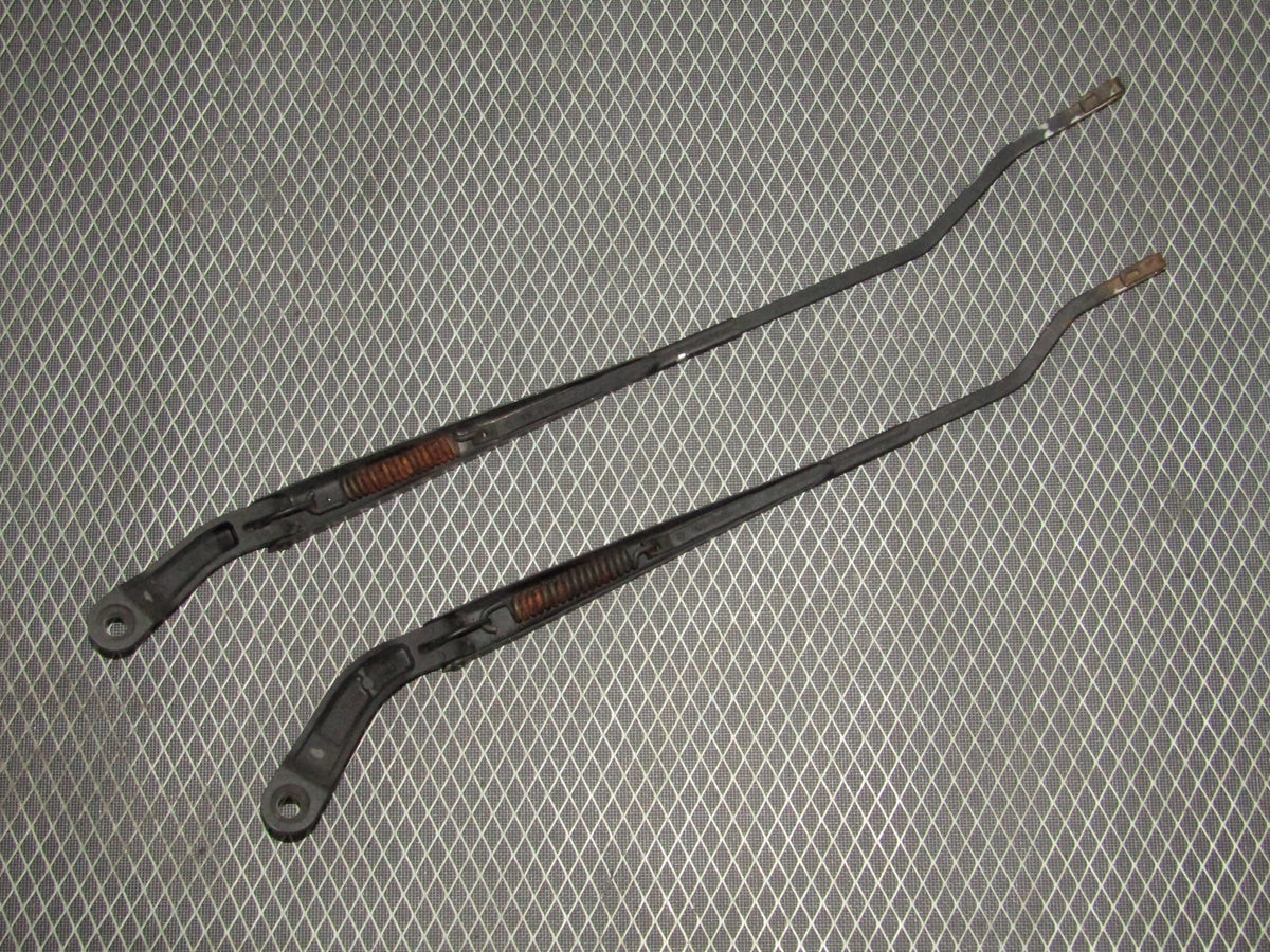 93 94 95 96 97 Honda Del Sol OEM Front Wiper Arm