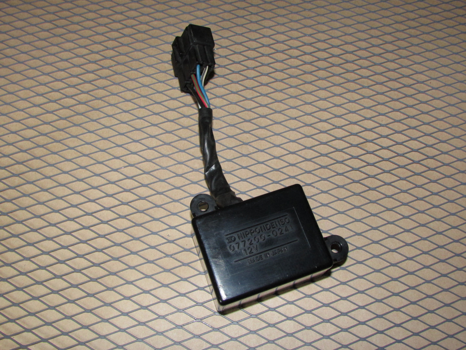 84 85 Mazda RX7 OEM Manual Climate Control A/C Control Module 077200-0241