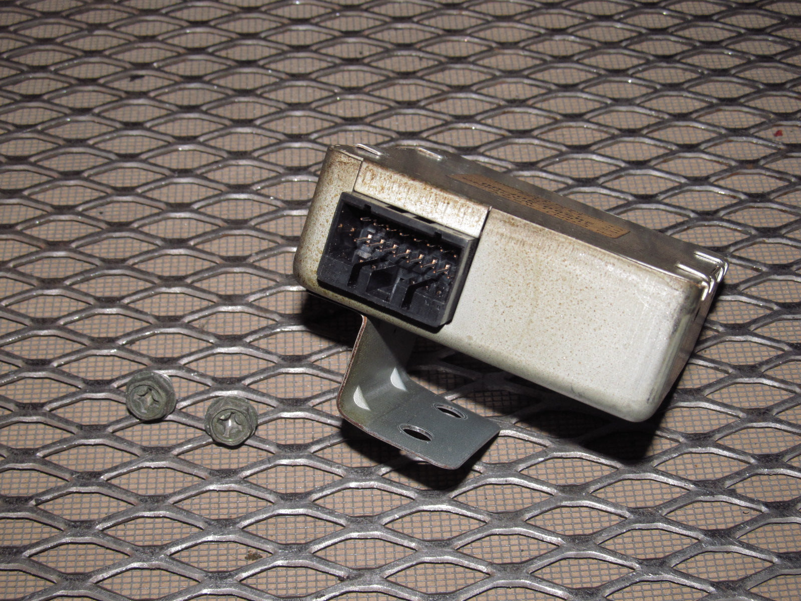 90-96 Nissan 300zx OEM Security Alarm Anti Theft Module - 28590