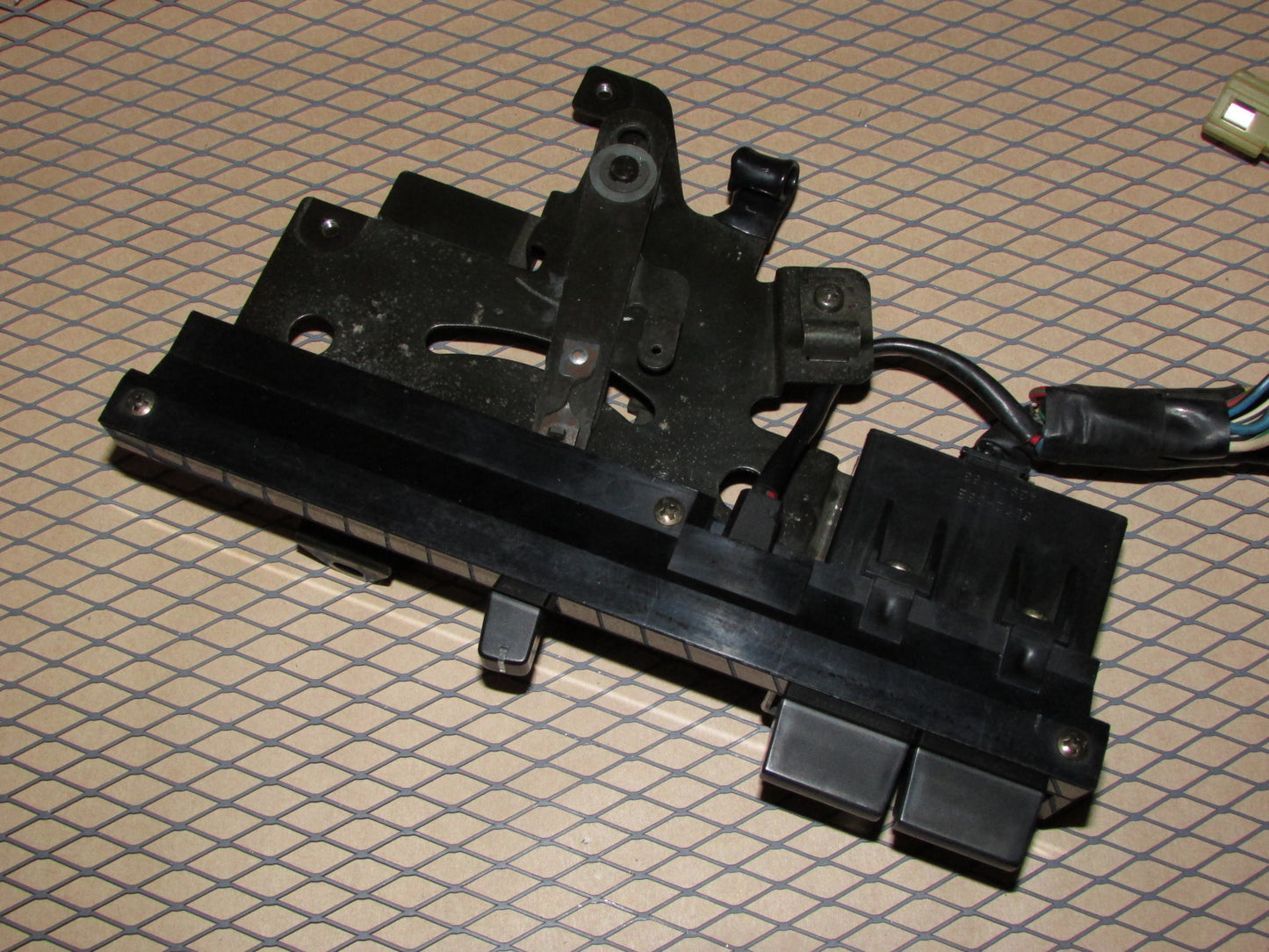 84 85 Mazda RX7 OEM Hvac A/C Heater Manual Climate Control Unit