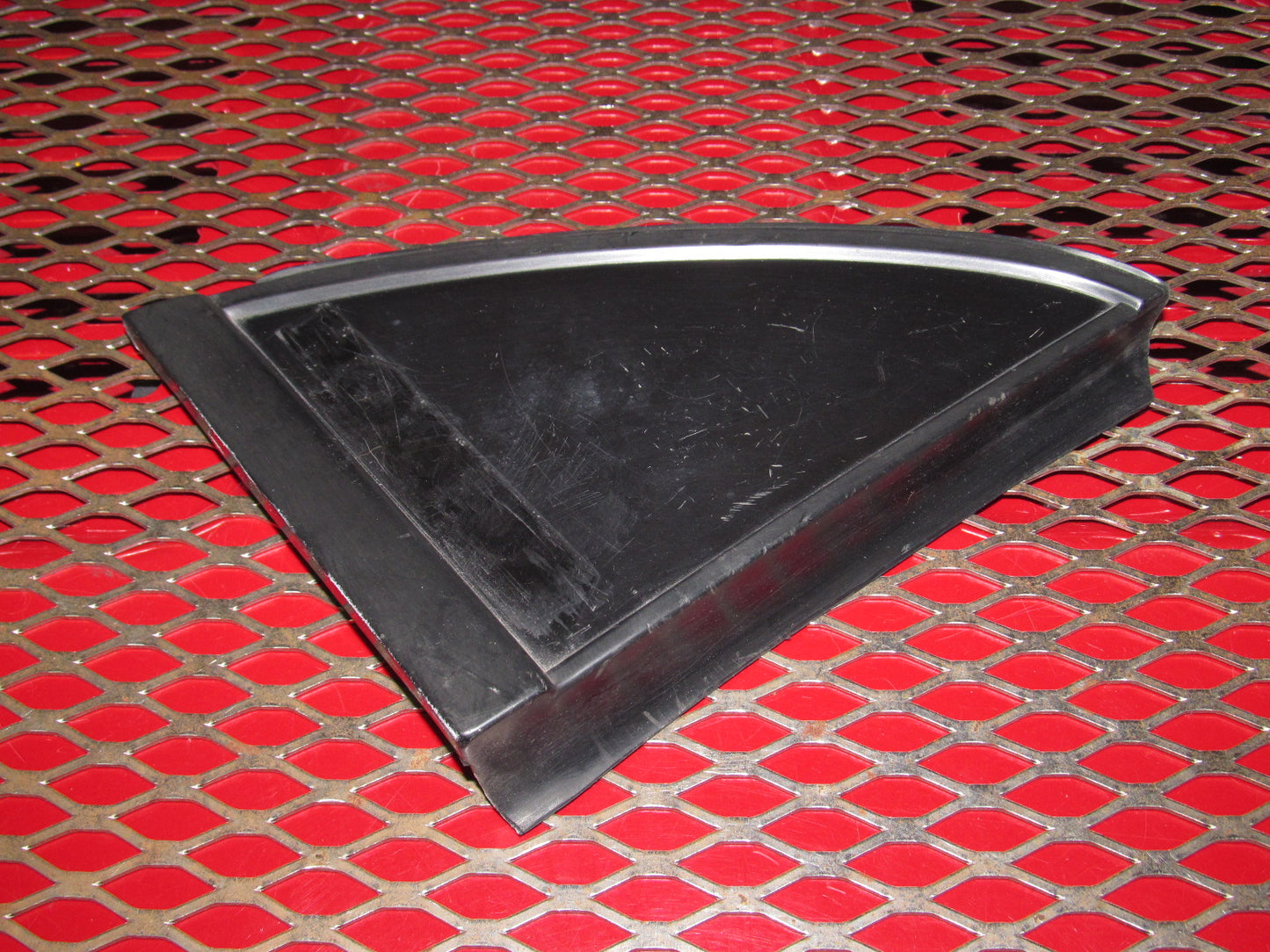 88 89 Honda CRX OEM Exterior Rear Corner Triangular Trim Finish Cover - Left