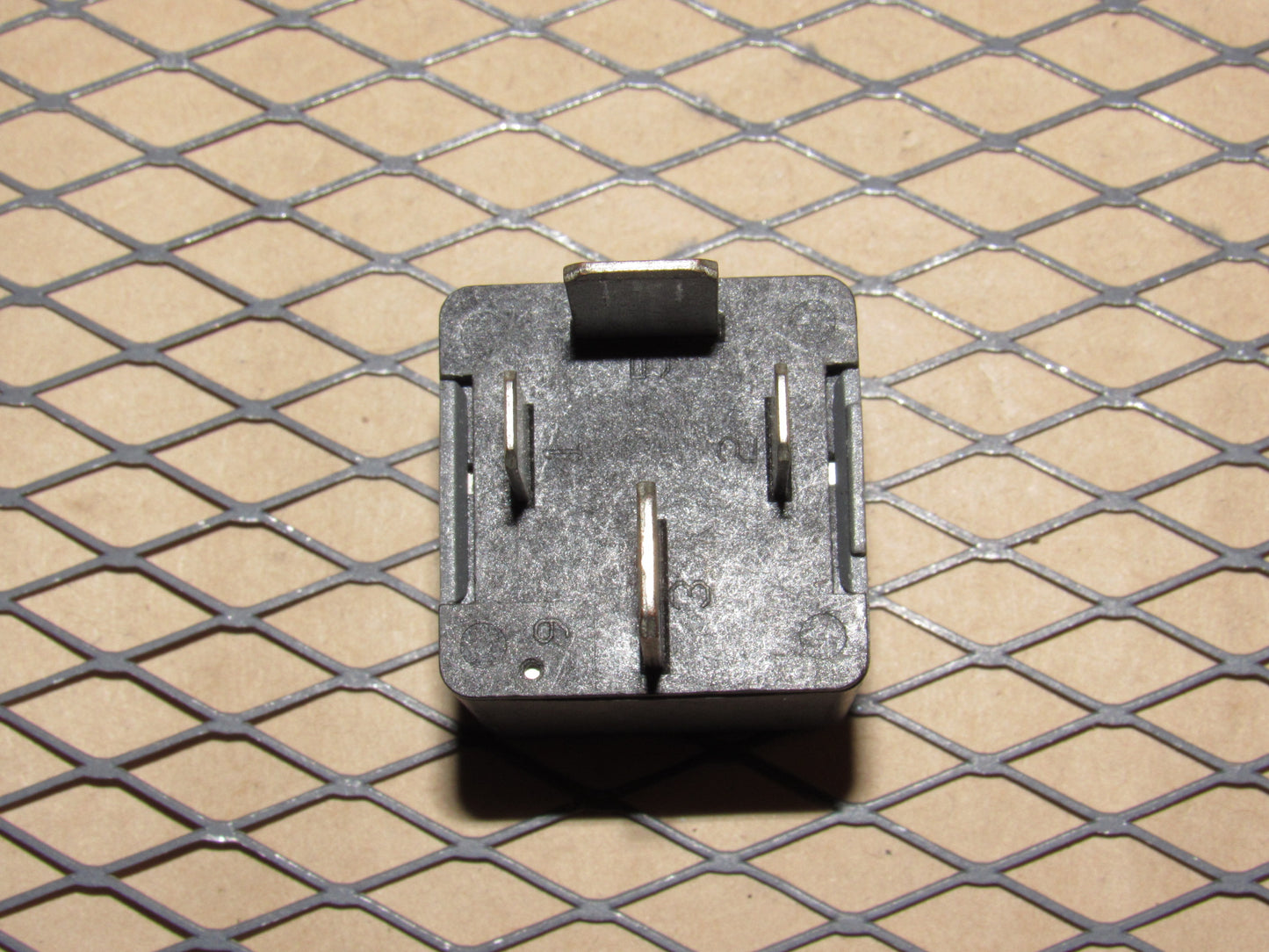 Mitsubishi Relay MR400709