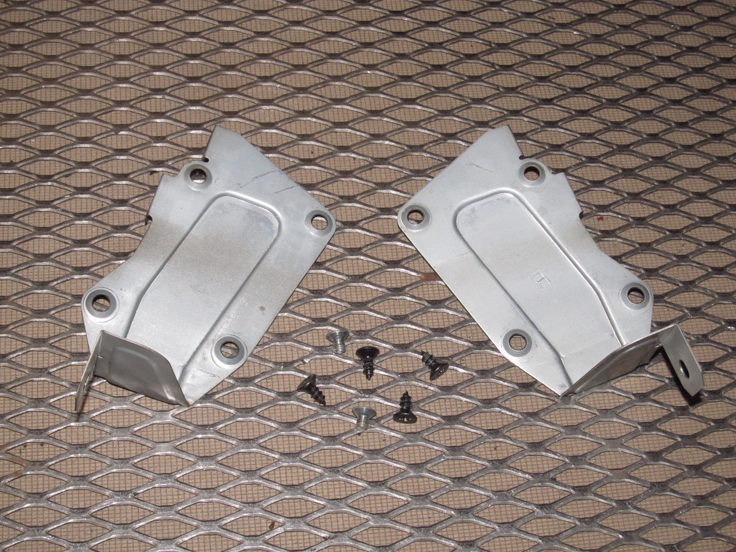90-96 Nissan 300zx OEM Radio Stereo Mounting Bracket