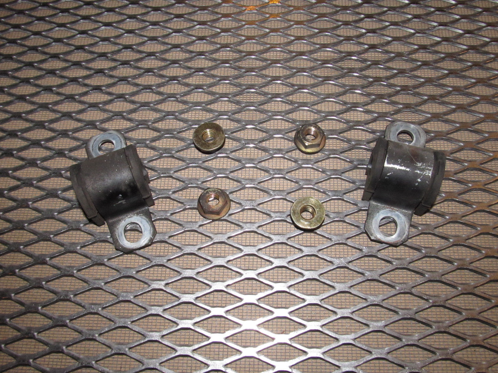 99 00 Mazda Miata OEM Rear Stabilizer Mount Set
