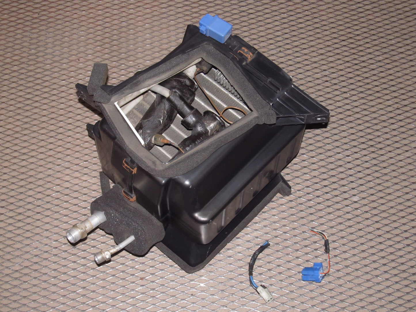 90-96 Nissan 300zx OEM A/C Evaporator Core & Box