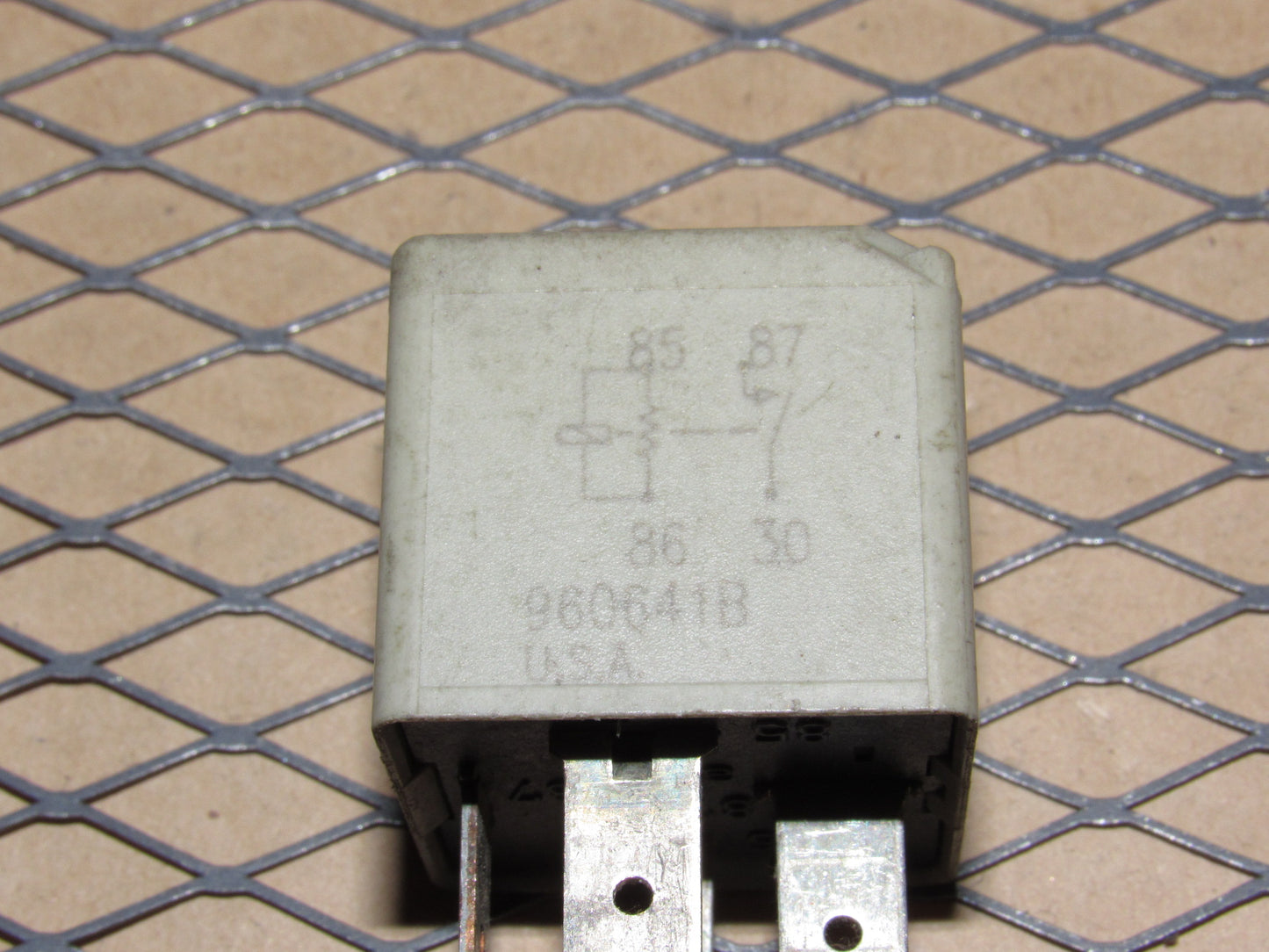 Dodge Relay 2687823 / 72472