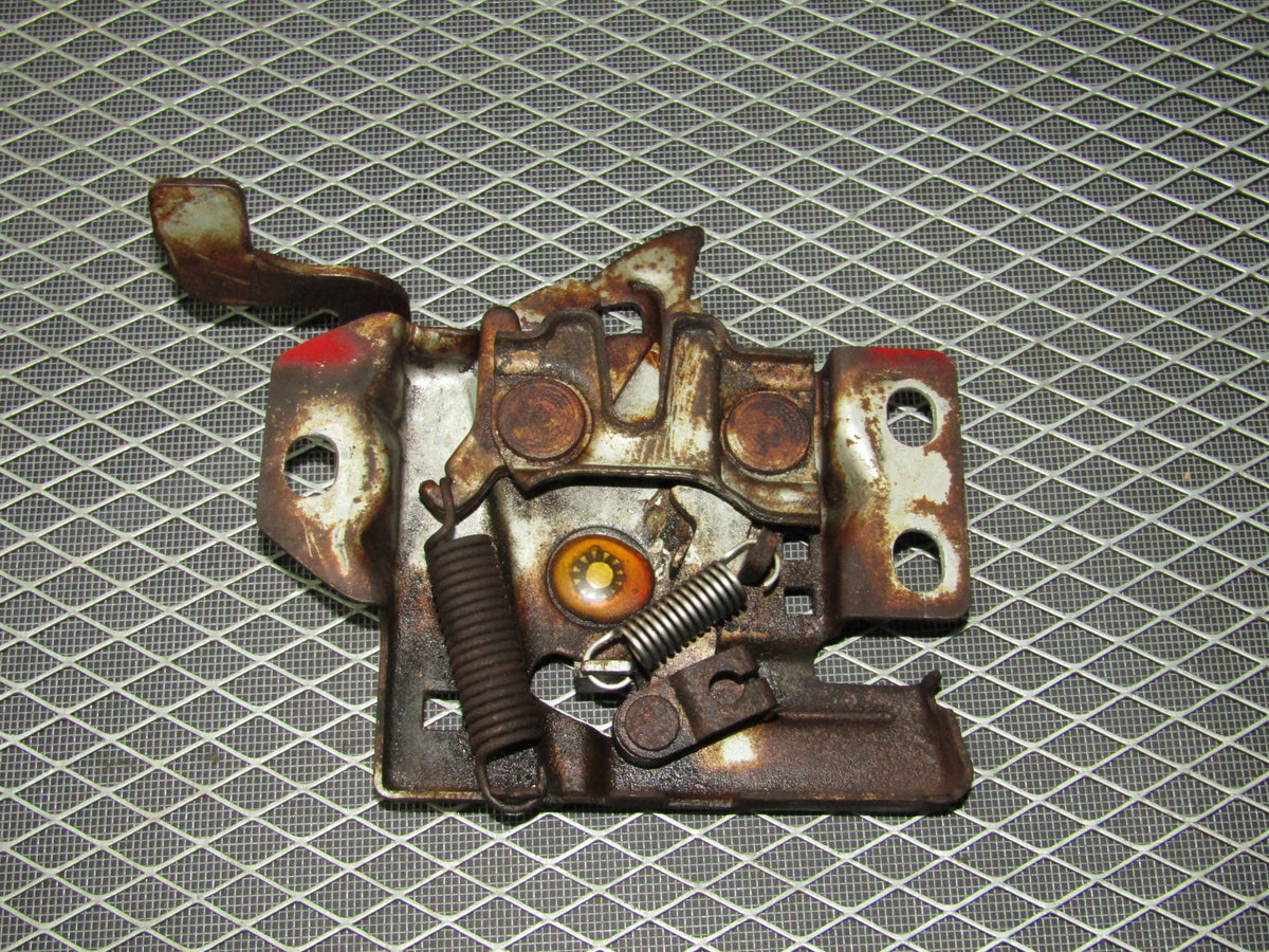 93 94 95 96 97 Honda Del Sol OEM Hood Latch