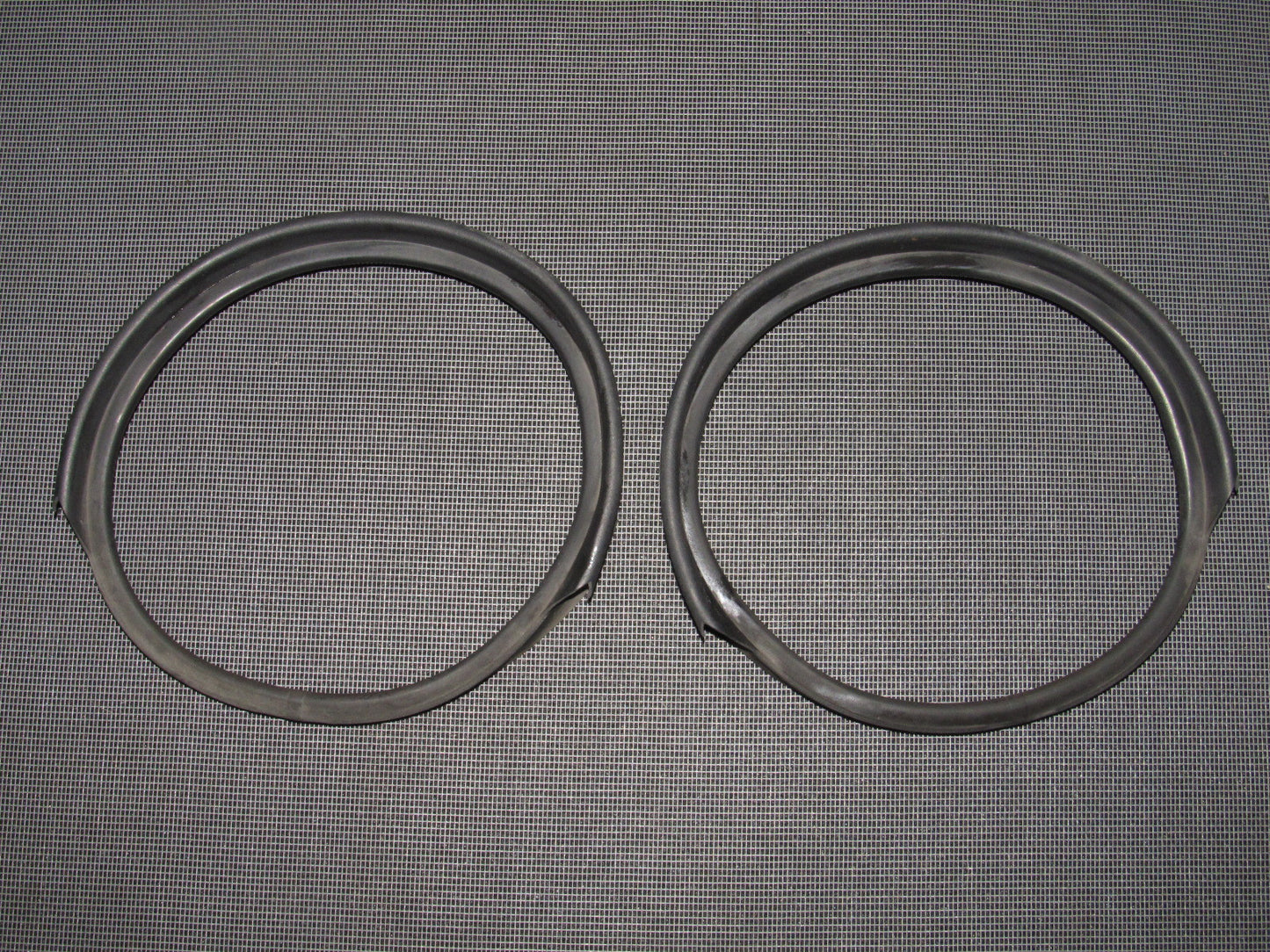 94 95 96 97 98 99 Toyota Celica OEM High Beam Headlight Bezel Gasket
