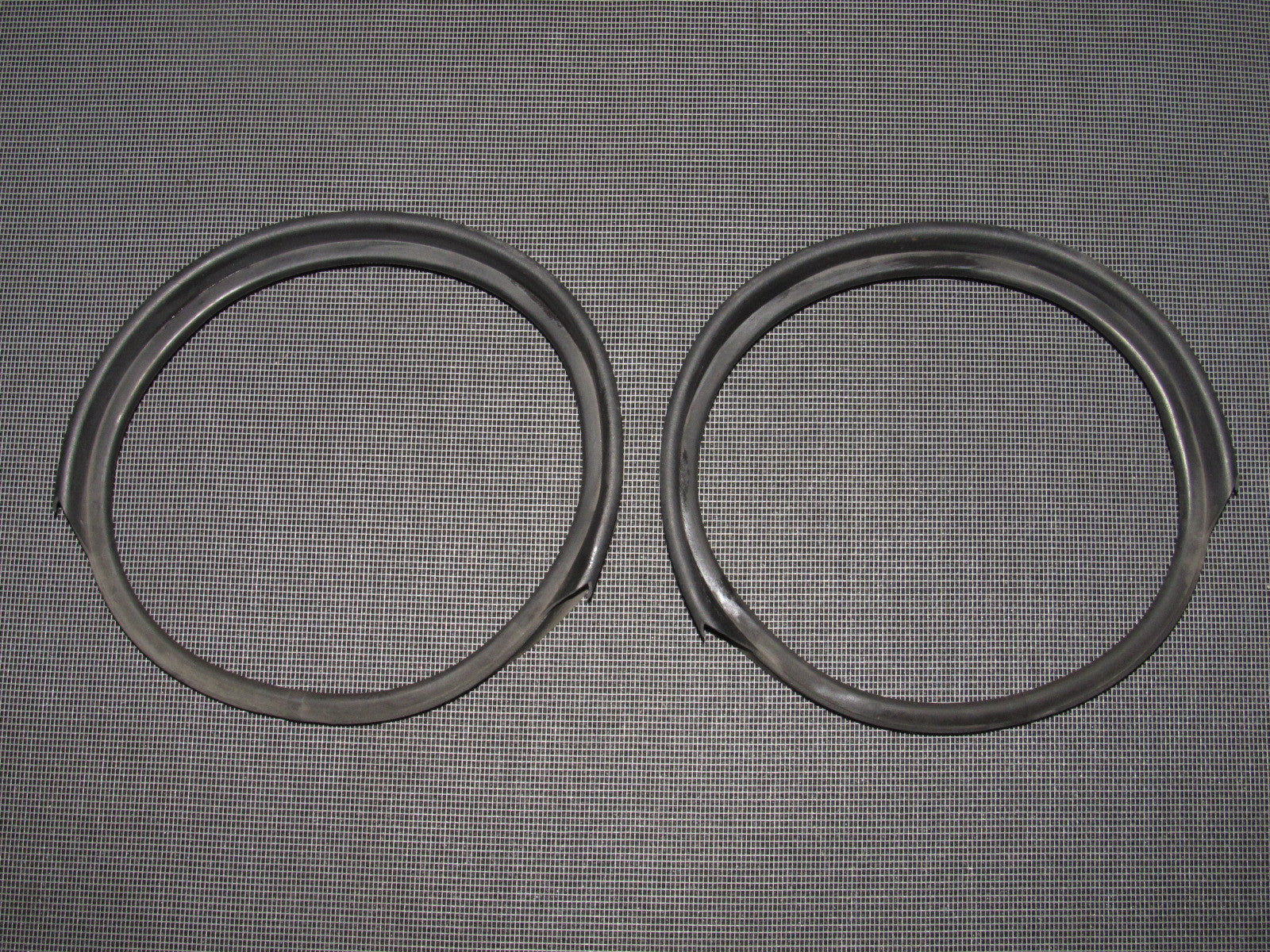 94 95 96 97 98 99 Toyota Celica OEM High Beam Headlight Bezel Gasket