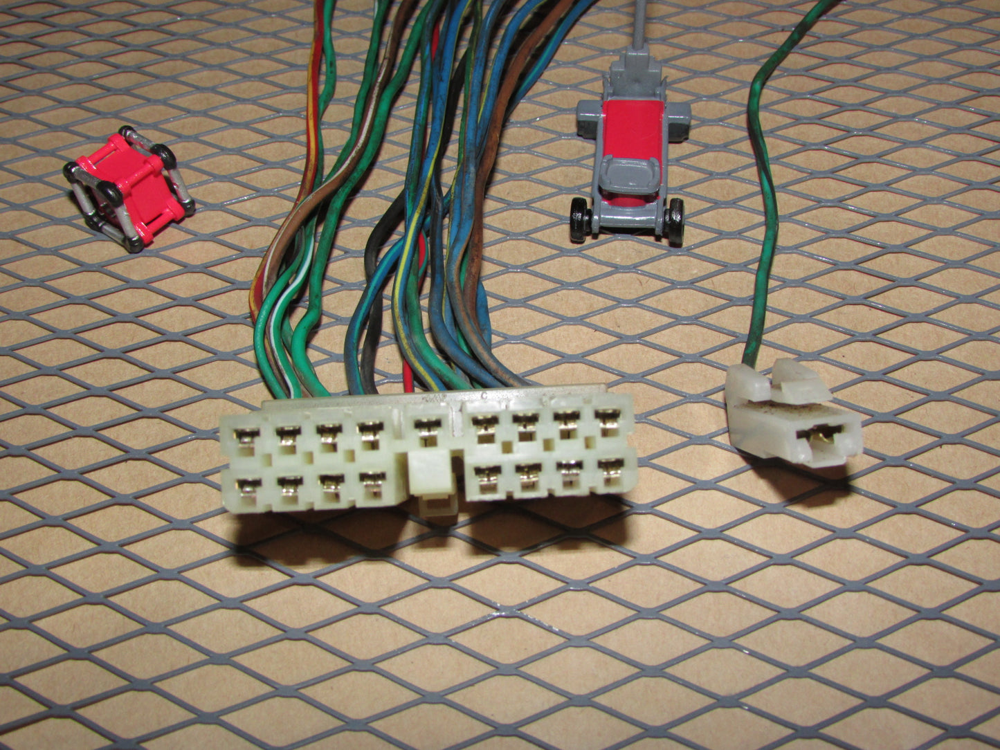 81 82 83 84 85 Mazda RX7 OEM Flasher Relay Unit Pigtail Harness