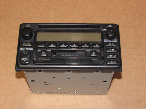 01 02 03 Toyota Rav4 OEM Stereo AM FM Radio CD & Cassette Player Unit