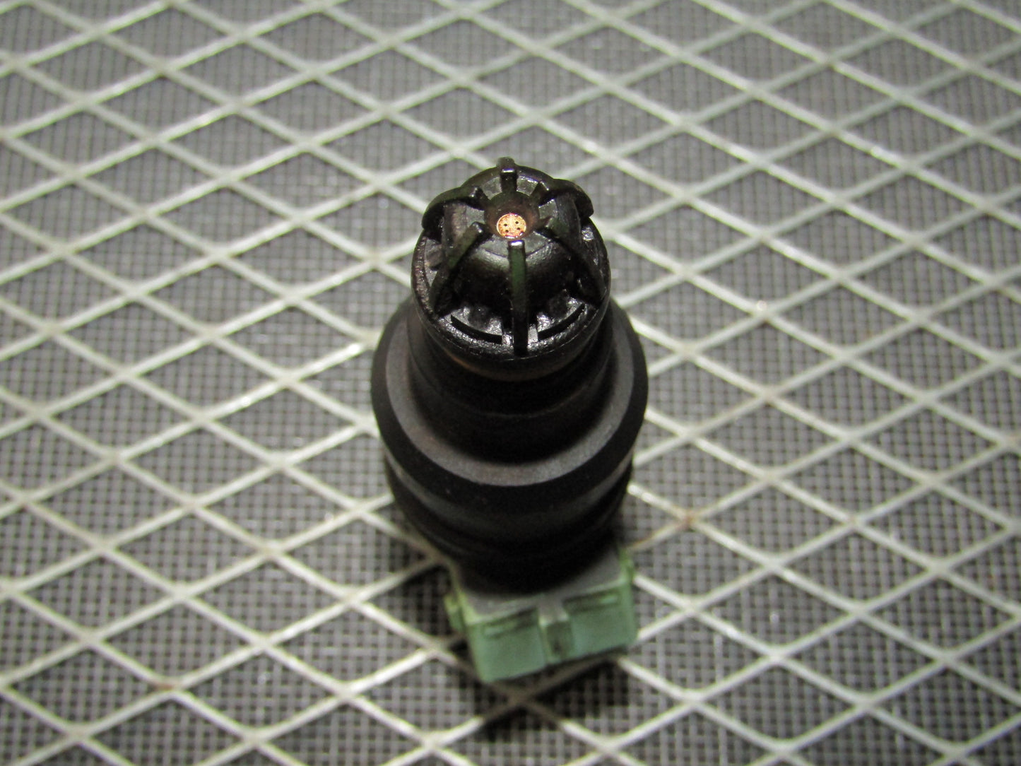 92 93 94 95 BMW 325 OEM Fuel Injector - 2.5L