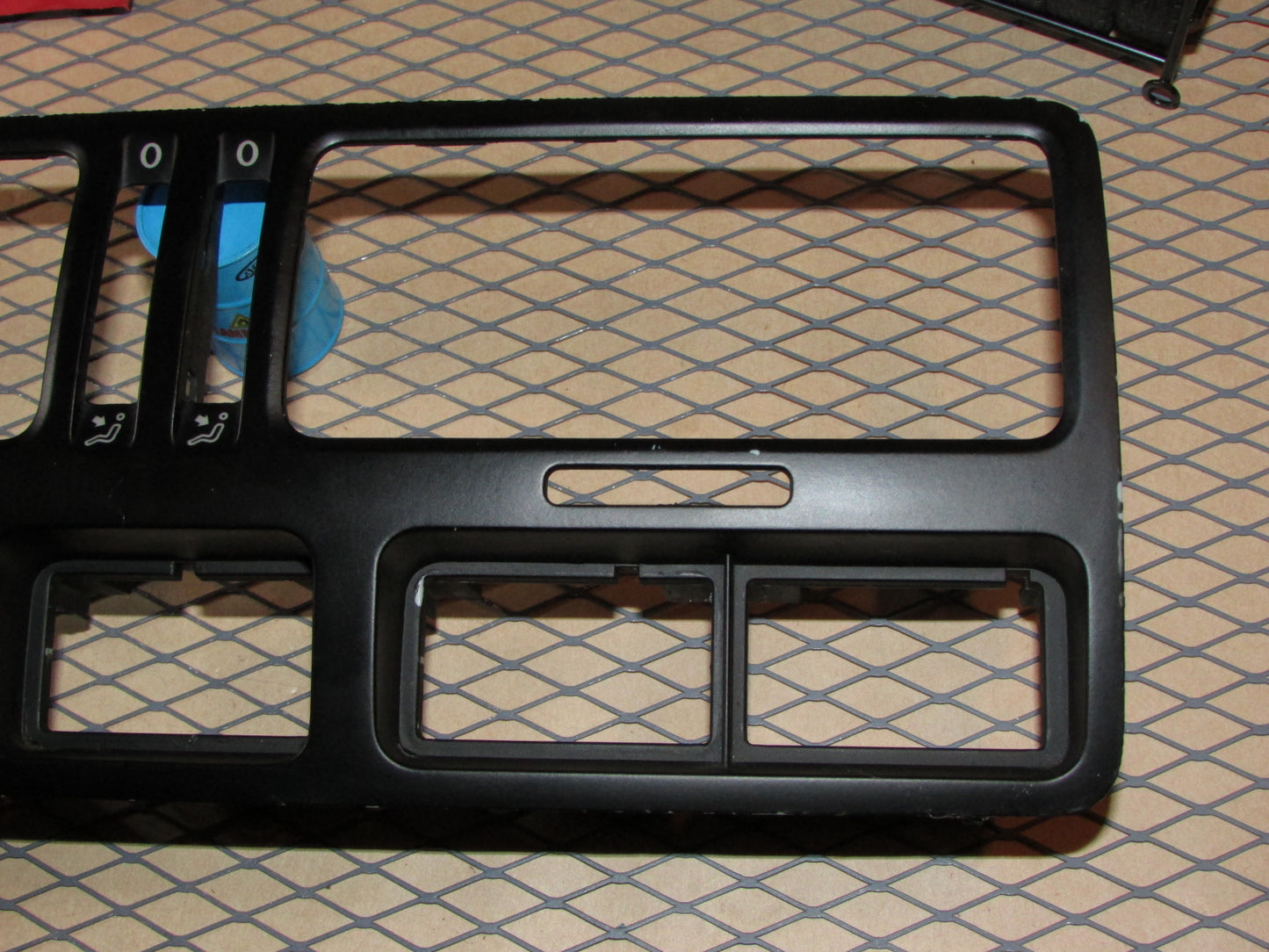 99 00 01 02 03 04 05 Volkswagen Jetta OEM Dash Air Vent Bezel Cover Trim