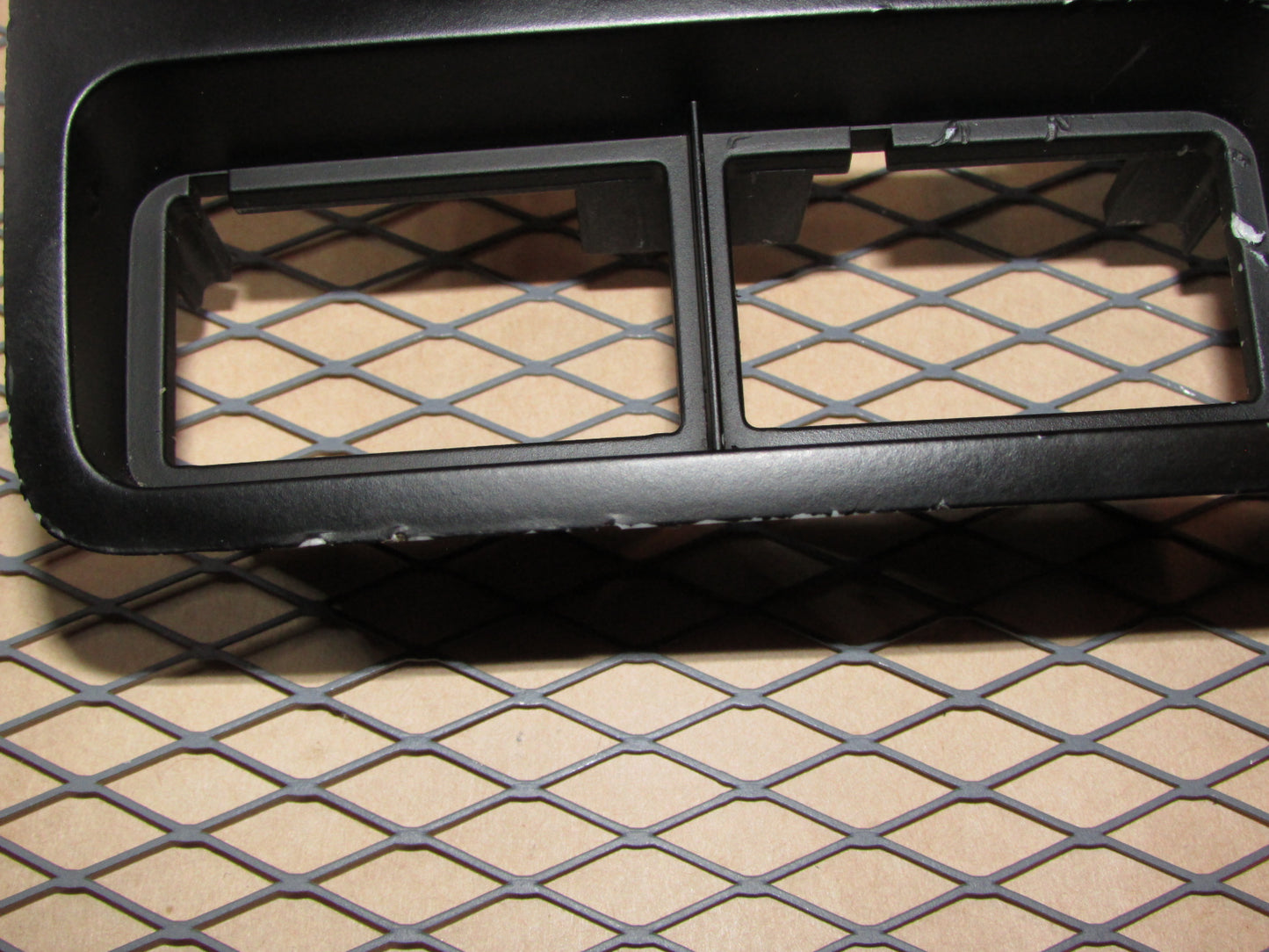 99 00 01 02 03 04 05 Volkswagen Jetta OEM Dash Air Vent Bezel Cover Trim