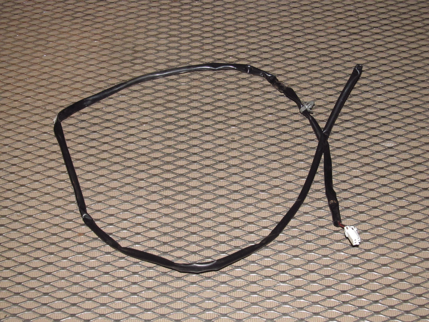 94 95 96 97 Mitsubishi 3000GT OEM CD Changer Power Pigtail Harness