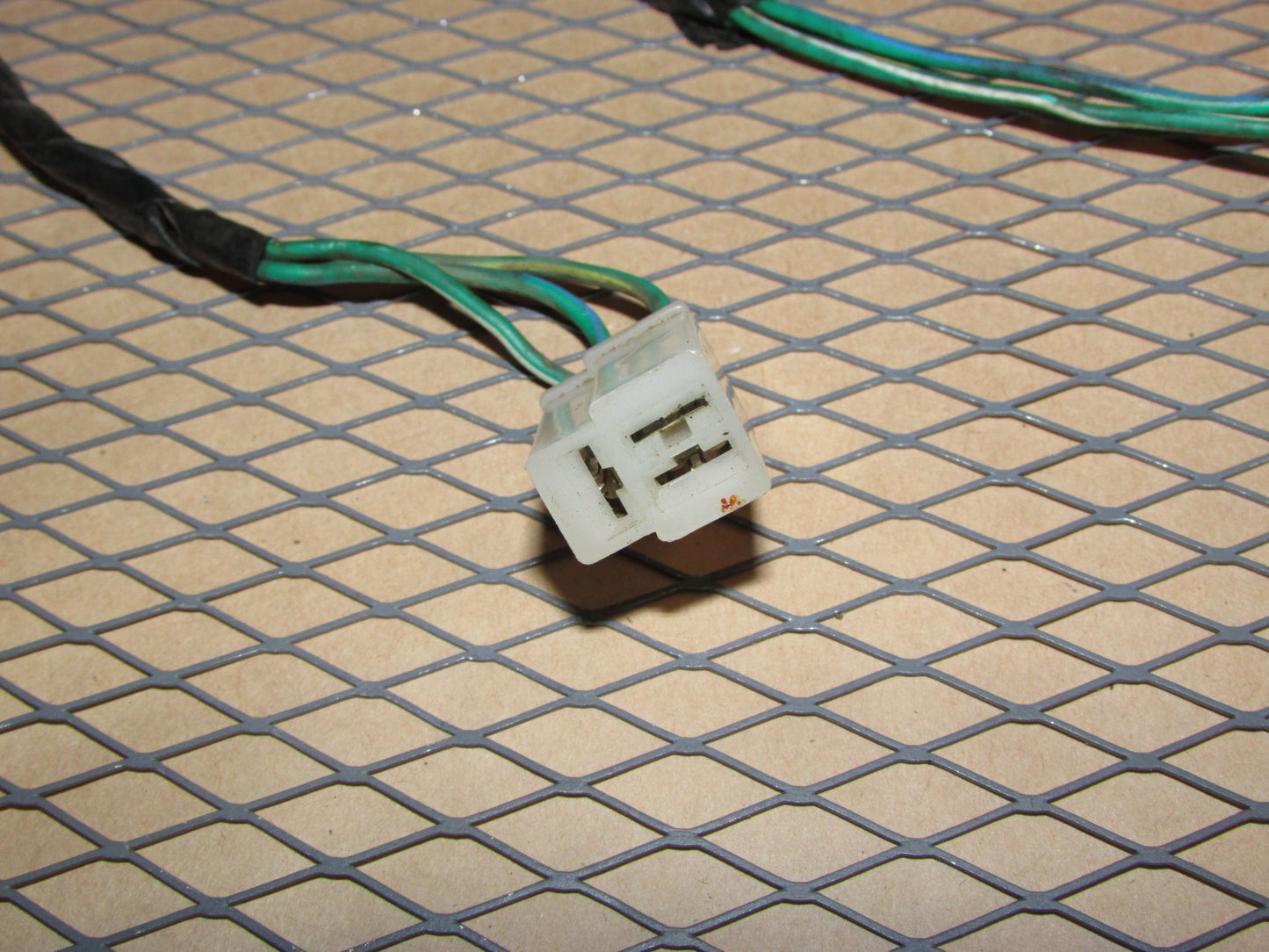 81 82 83  Mazda RX7 OEM Horn Relay Pigtail Harness
