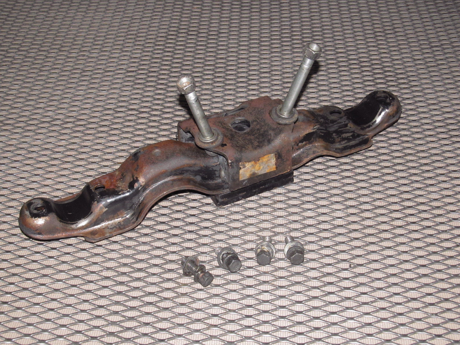 72 73 Datsun 240z OEM Front Differential Control Arm Mount Bracket ...