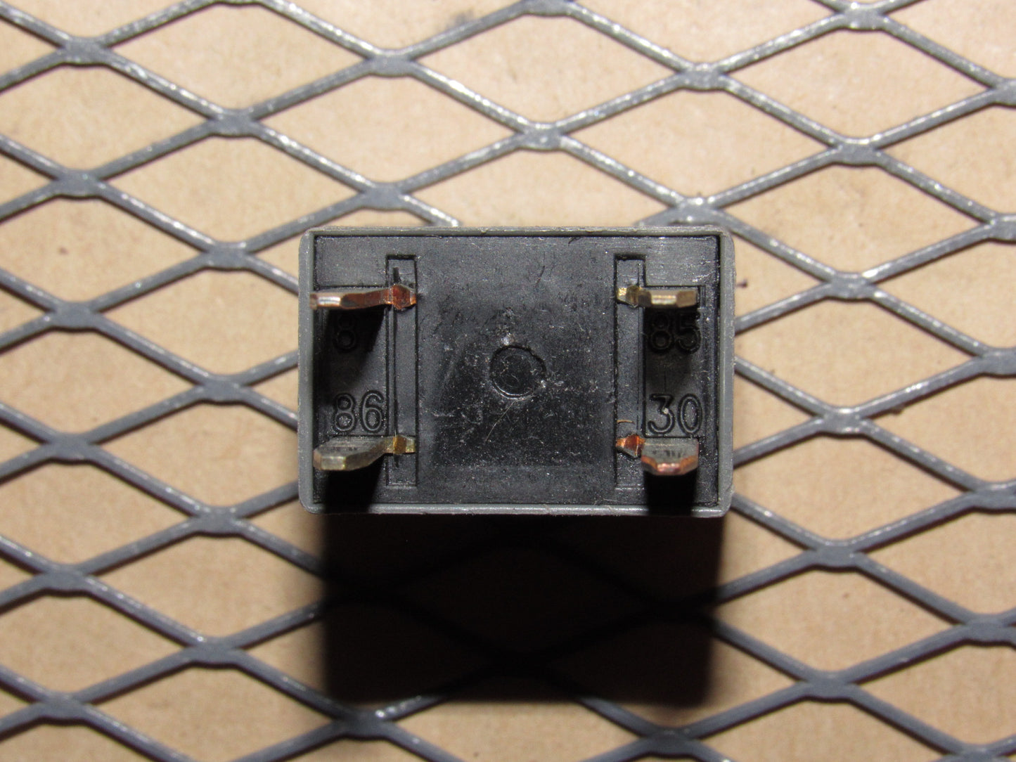 Hyundai Relay 95220-38000