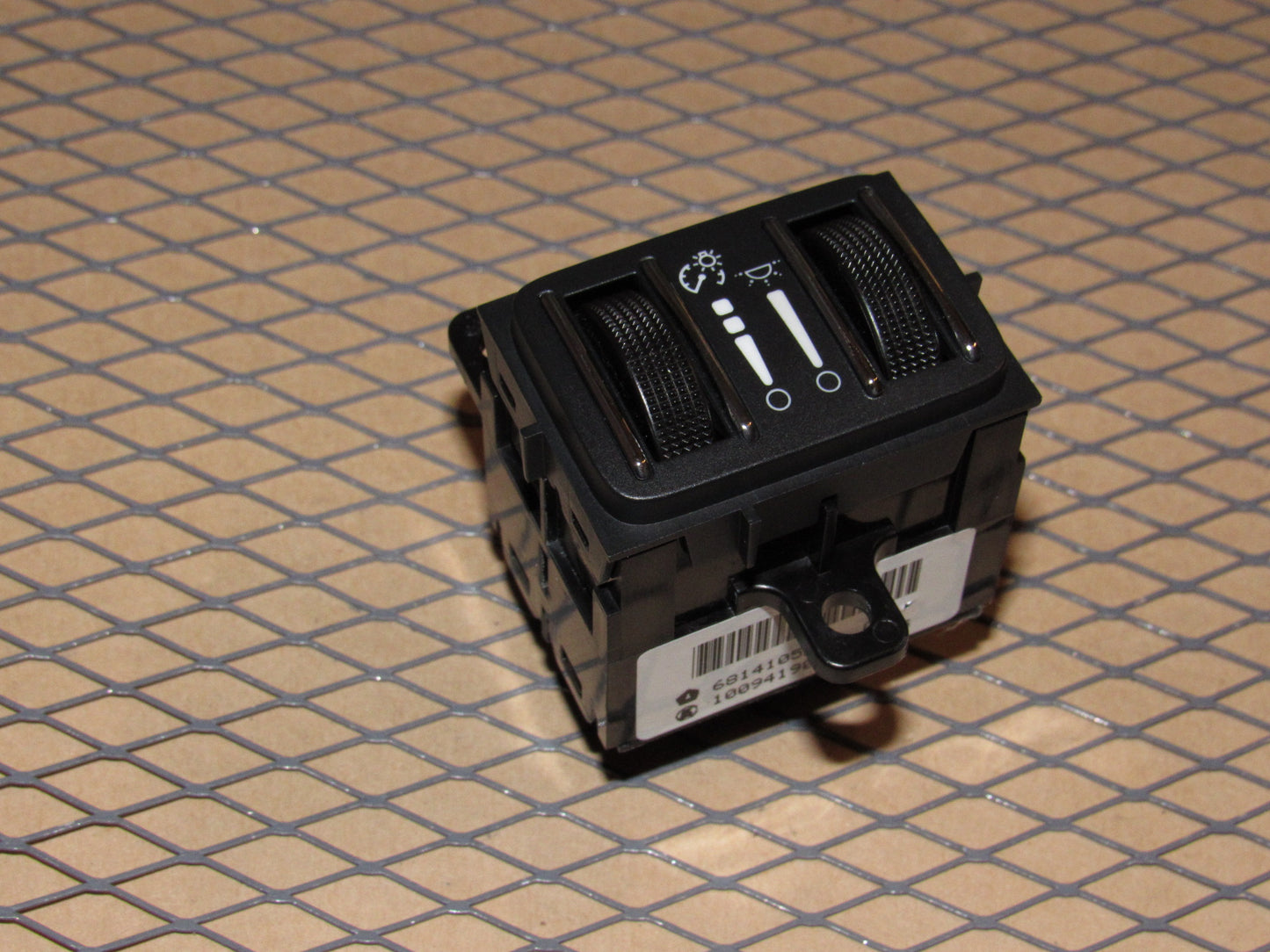 14-22 Maserati Quattroporte OEM Dash & Cluster Light illumination Dimmer Switch